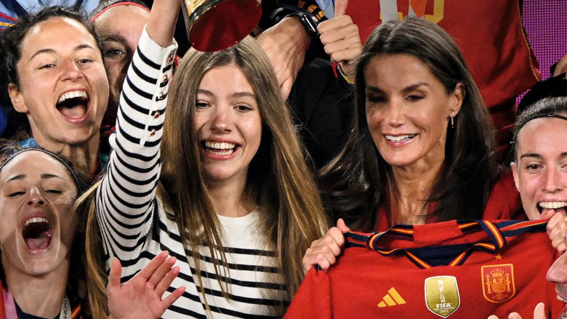 La Infanta Sofía y el supuesto momento de tensión con la Reina Letizia durante su tercer acto en solitario: rumores, sorpresa y debate en redes