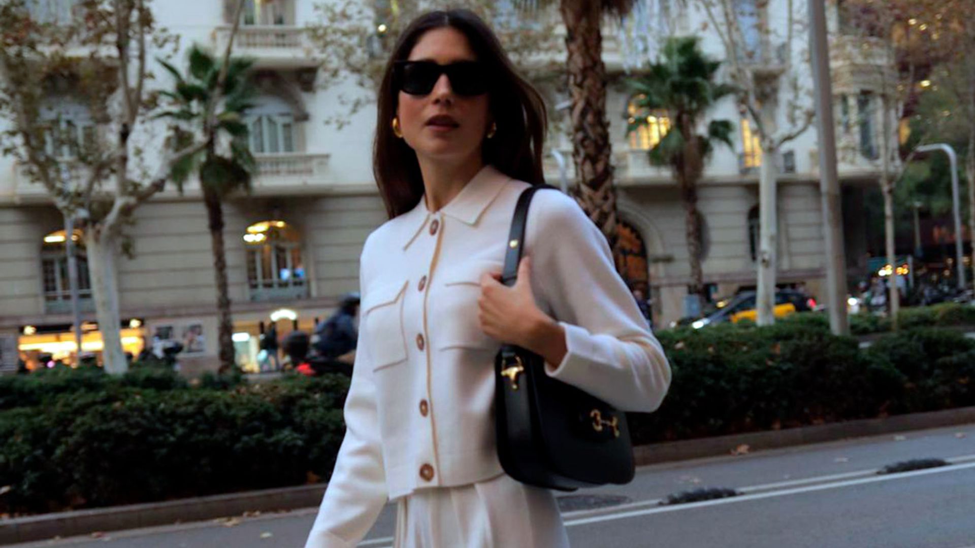 'Total look ivory': el truco de Belén Hostalet para crear un conjunto sofisticado en segundos