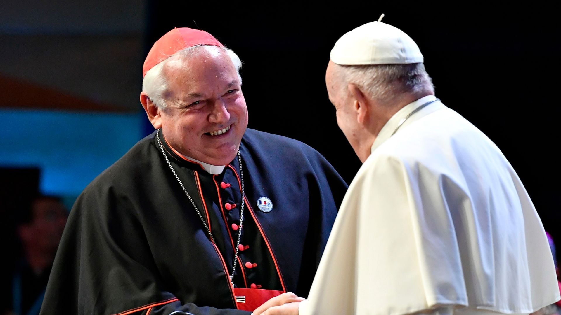 Insólito robo en el Vaticano: sustraen y recuperan la bolsa de uno de los favoritos a Papa