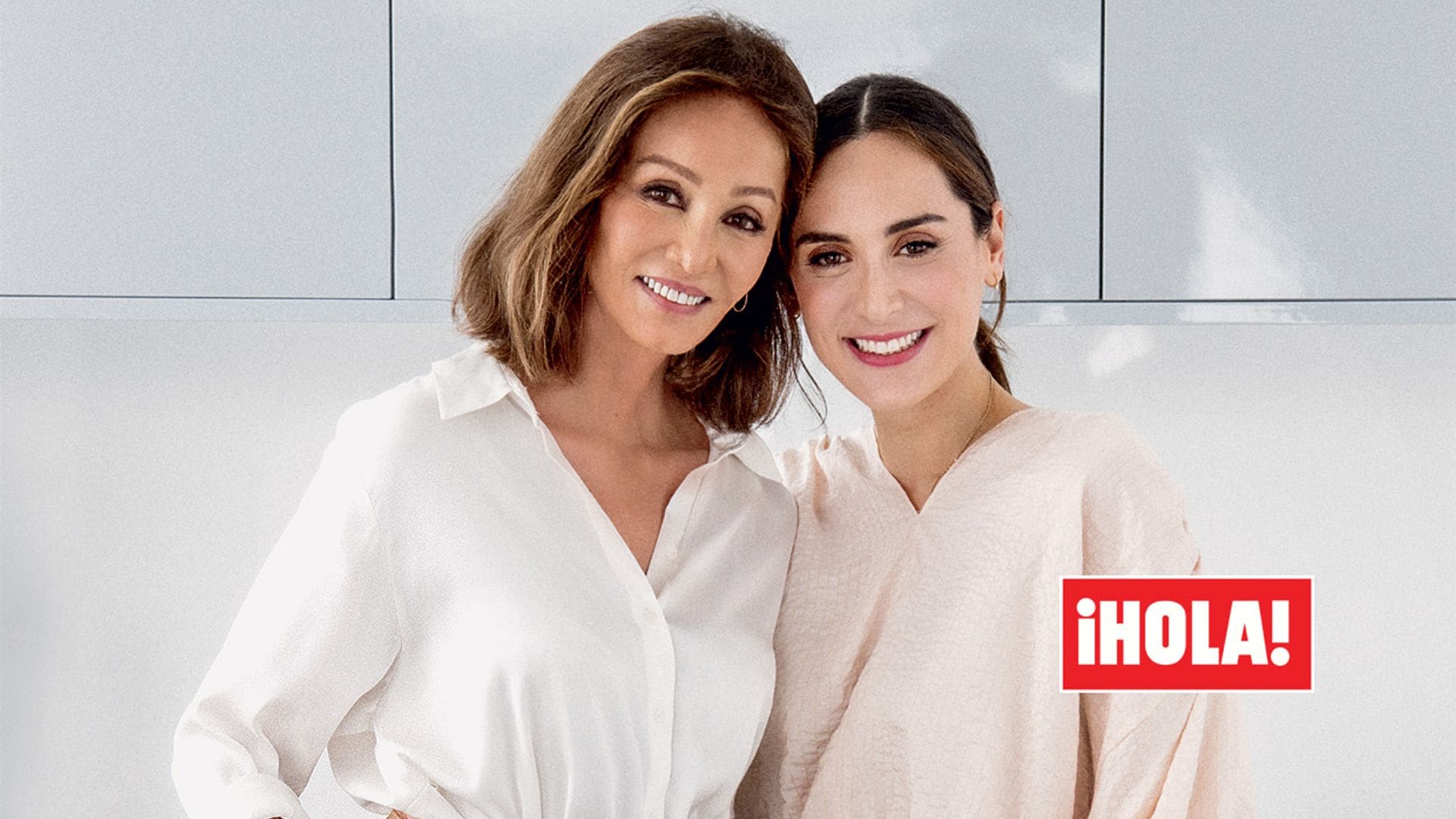 Tamara Falcó rescata una nostálgica imagen con su madre y sus hermanas en un significativo día