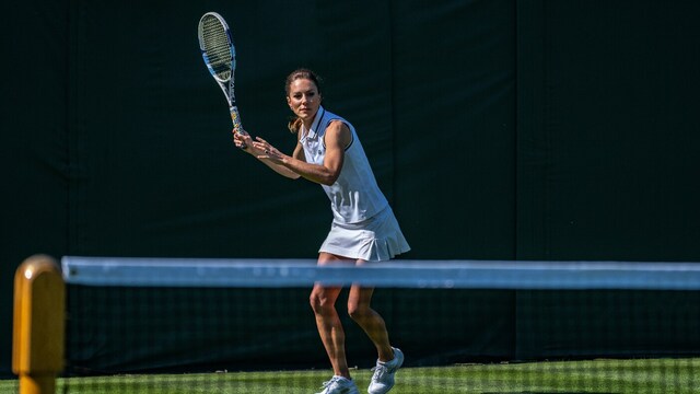 kate middleton juega tenis