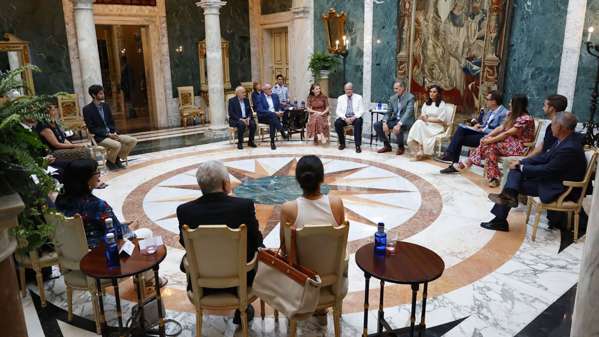 La cita de don Felipe y doña Letizia en la antesala de los Premios Fundación Princesa de Girona
