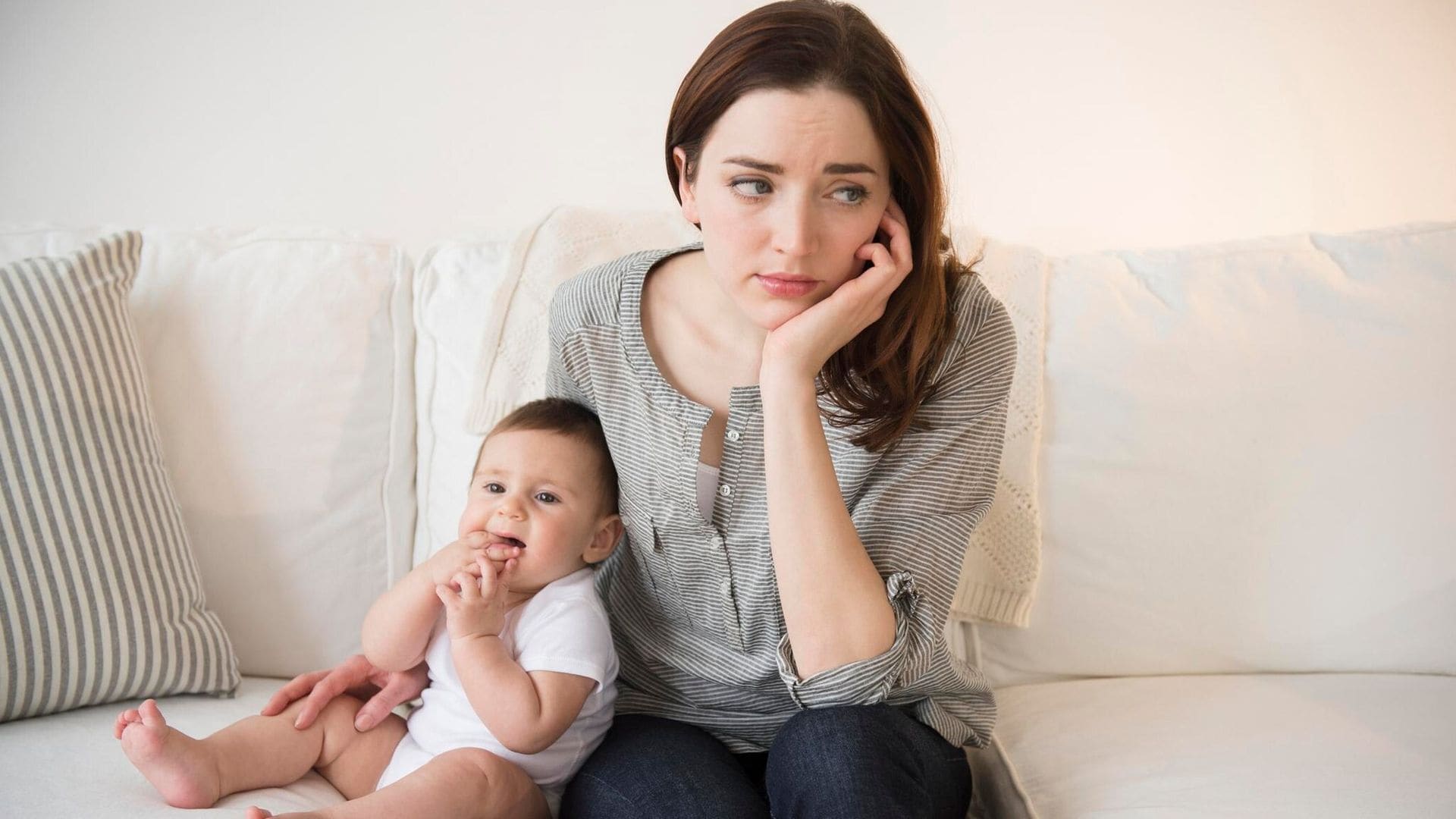 Maternidad y presión social: cuando las madres se sienten juzgadas por su propia familia
