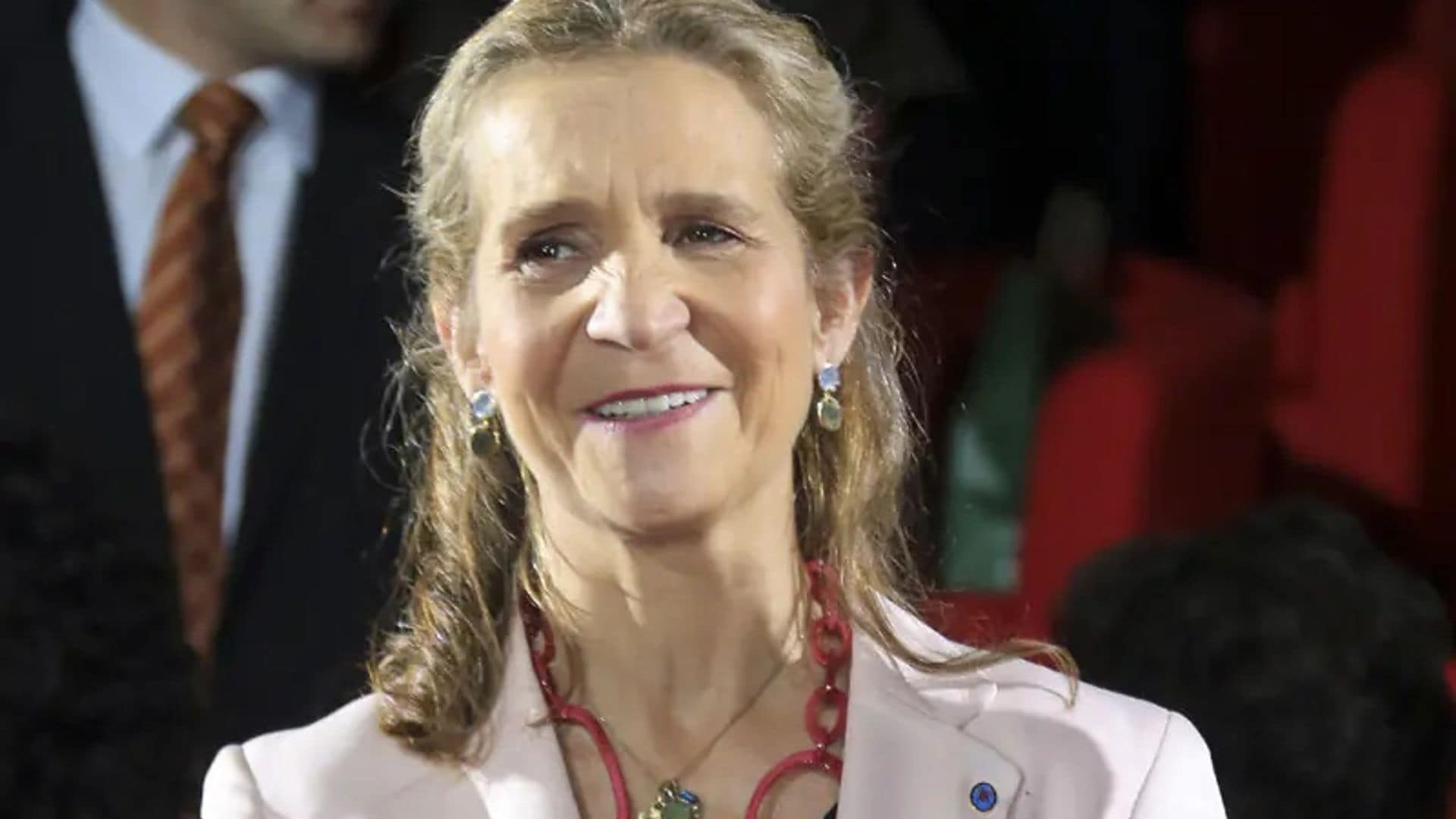 La infanta Elena cumple 58 años, muy unida a sus hijos y disfrutando de sus grandes aficiones