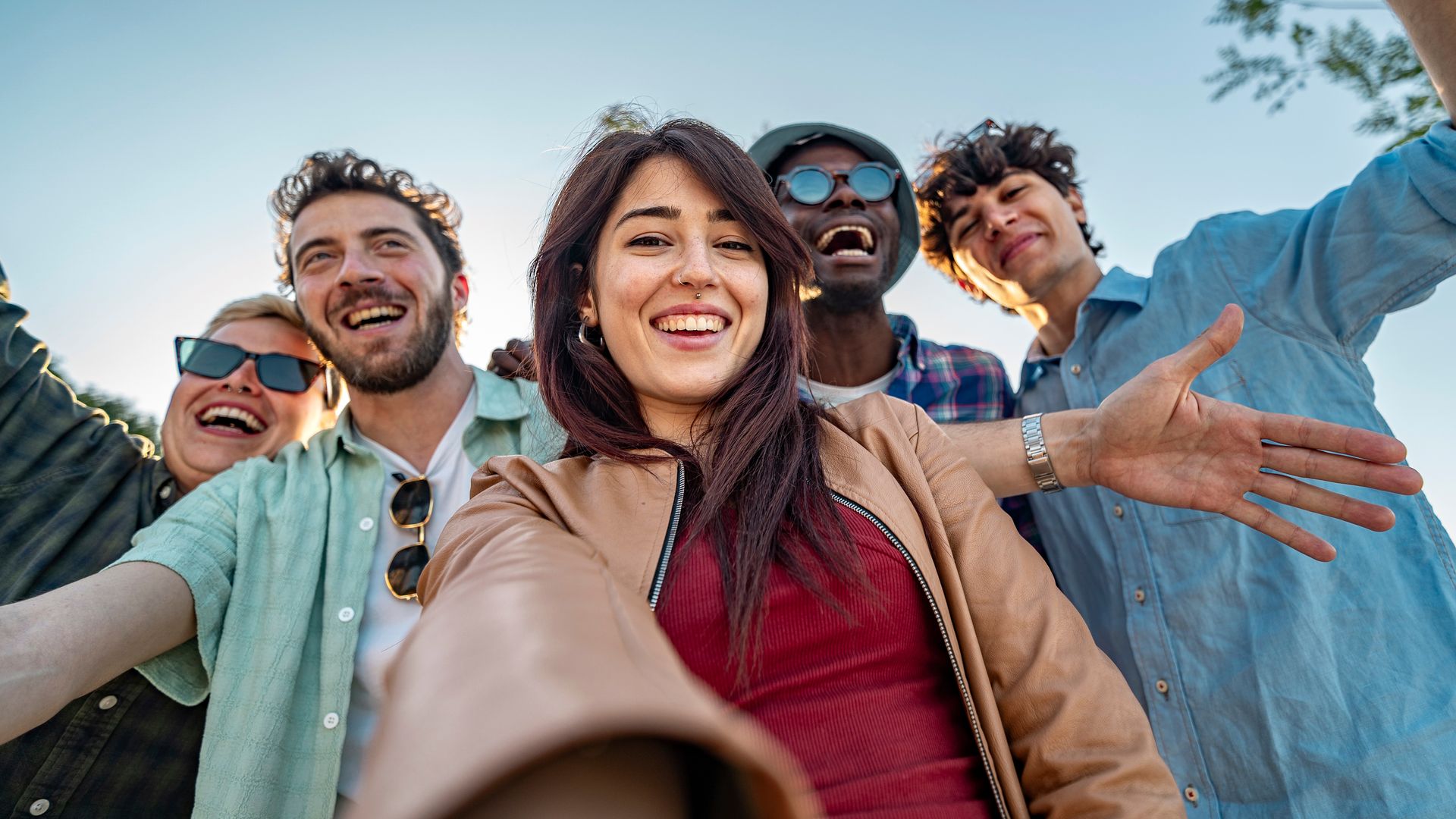 Grupo de jóvenes de la Generación Z
