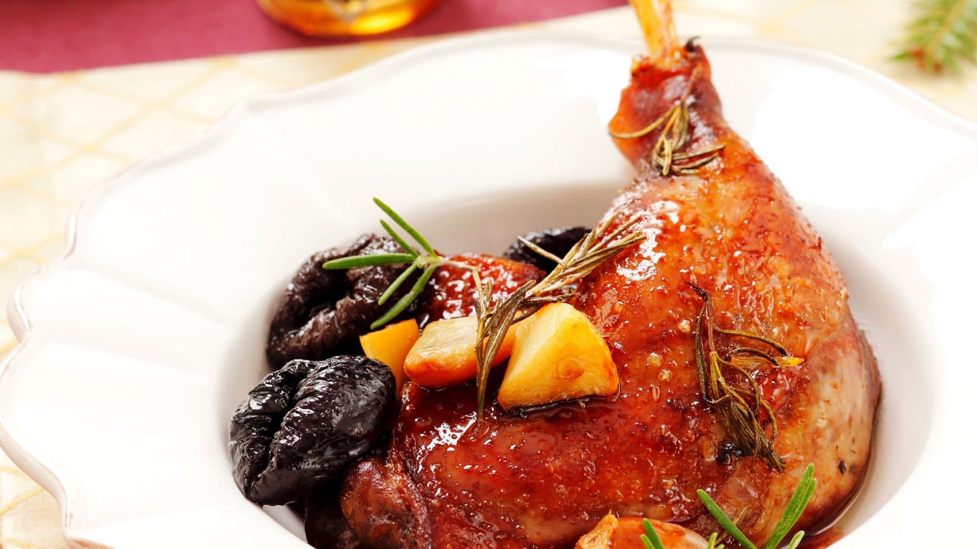 Confit de pato con ciruelas pasas