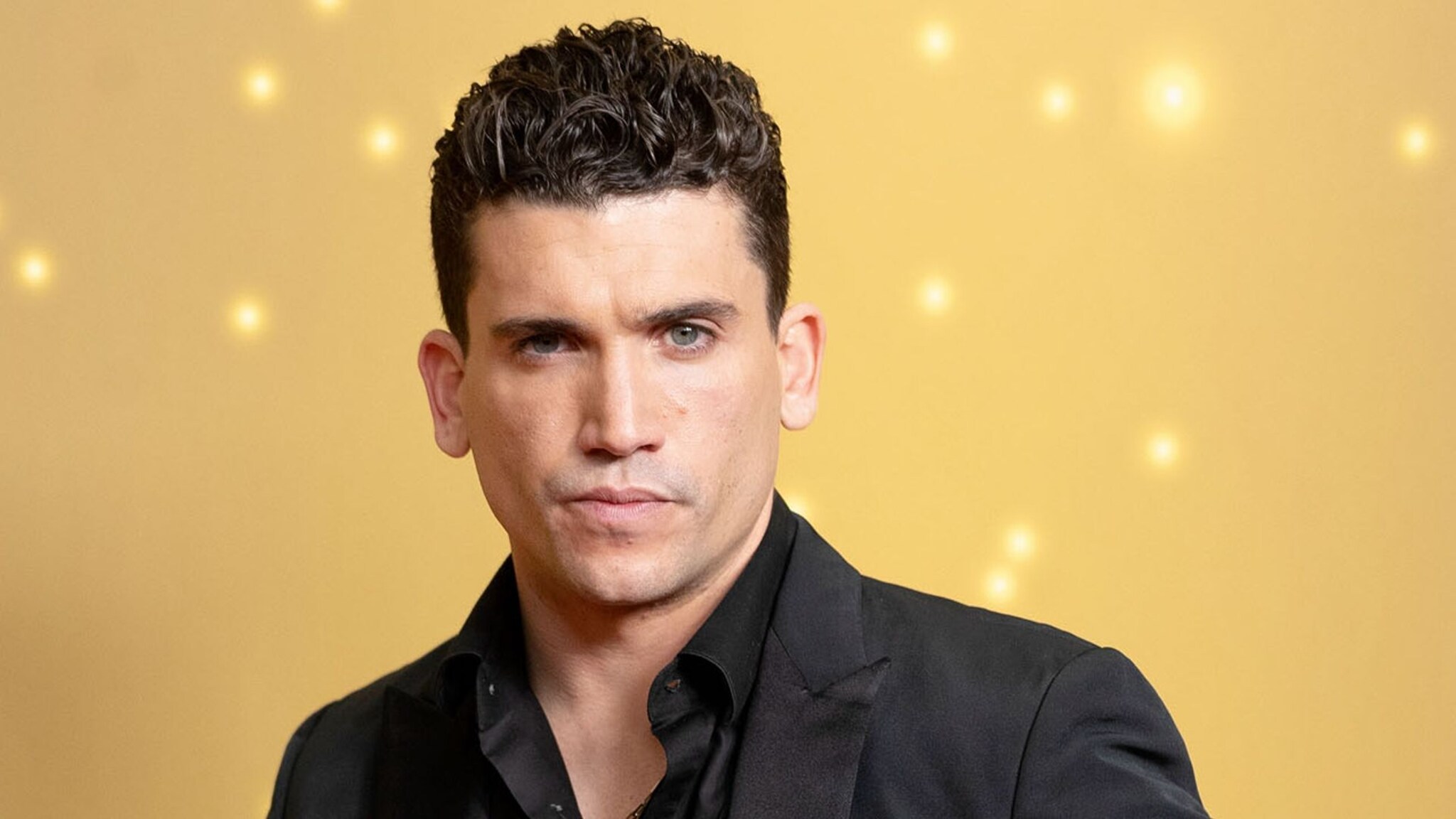 Jaime Lorente se casa el año que viene