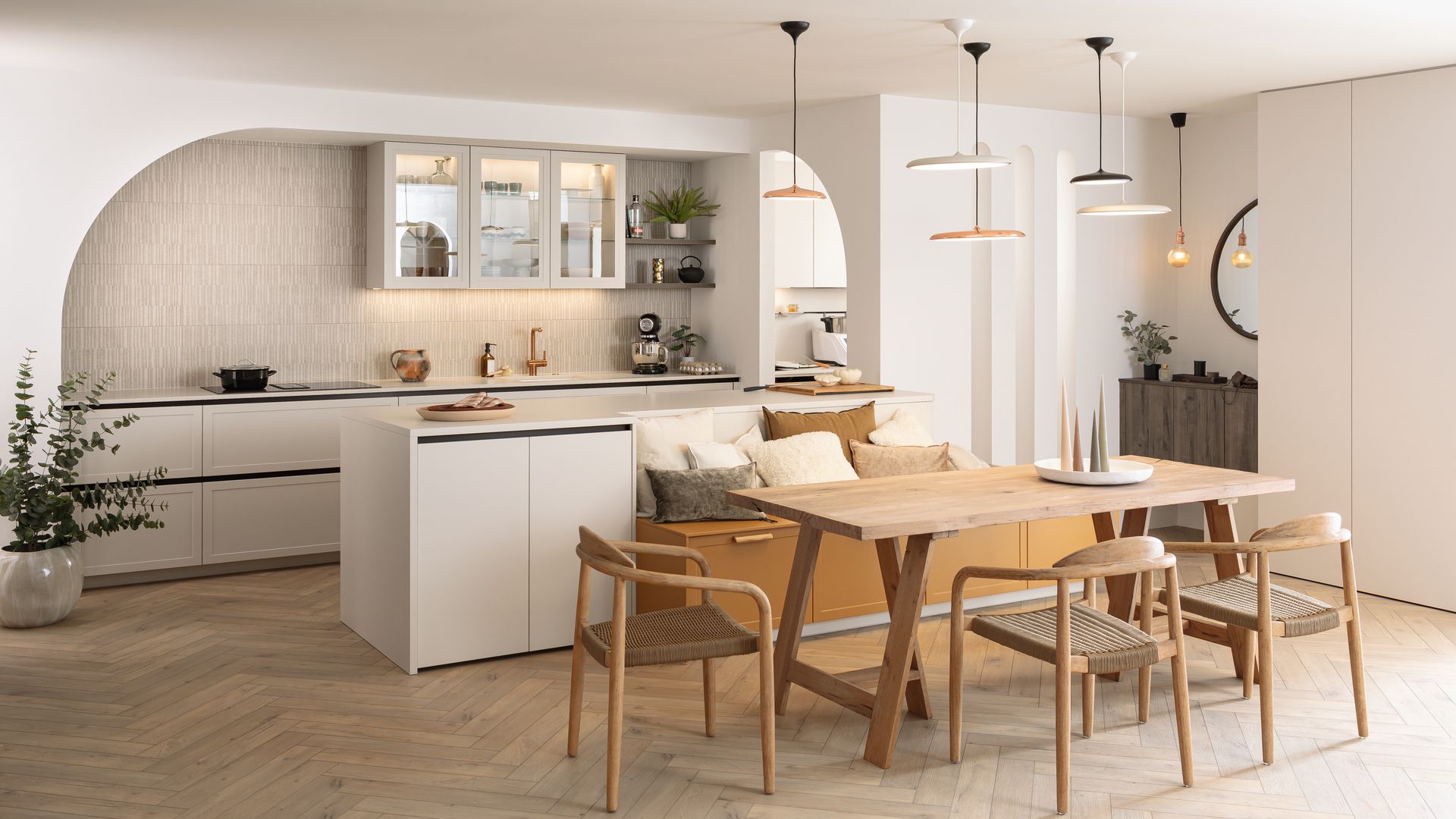 Office y cocina abierta