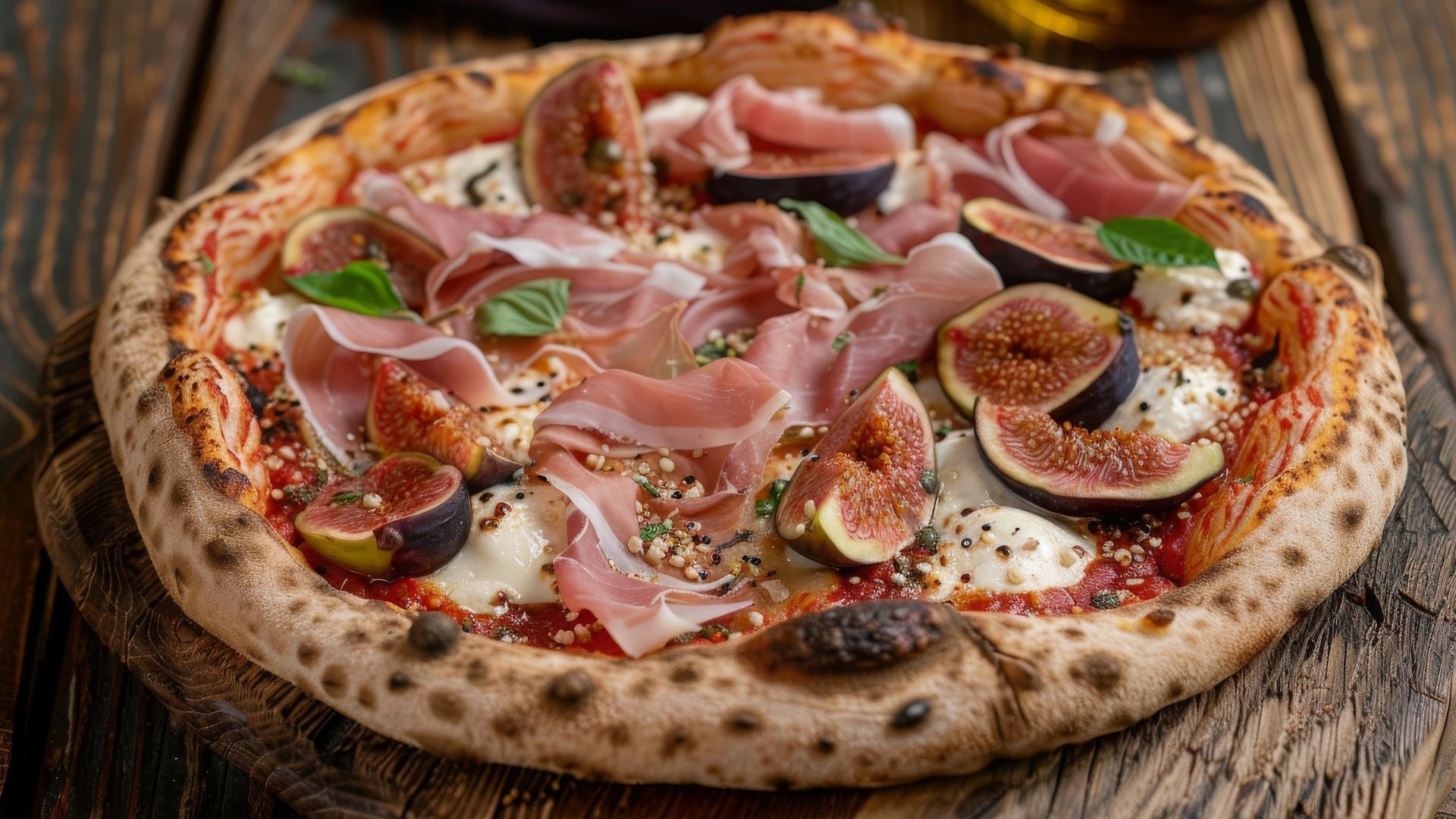 Pizza con higos y jamón, ¡la mejor para el verano!