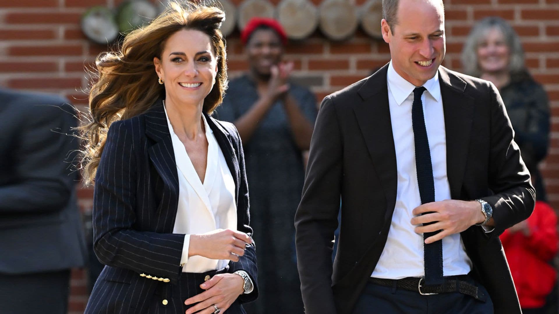 La princesa de Gales reafirma su tendencia de otoño favorita y rescata los pendientes 'Rosalía'
