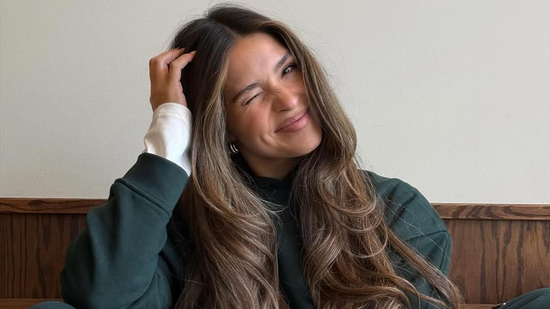 El cambio en mi dieta que ha transformado mi pelo en solo 6 meses: más largo, más fuerte y más brillante