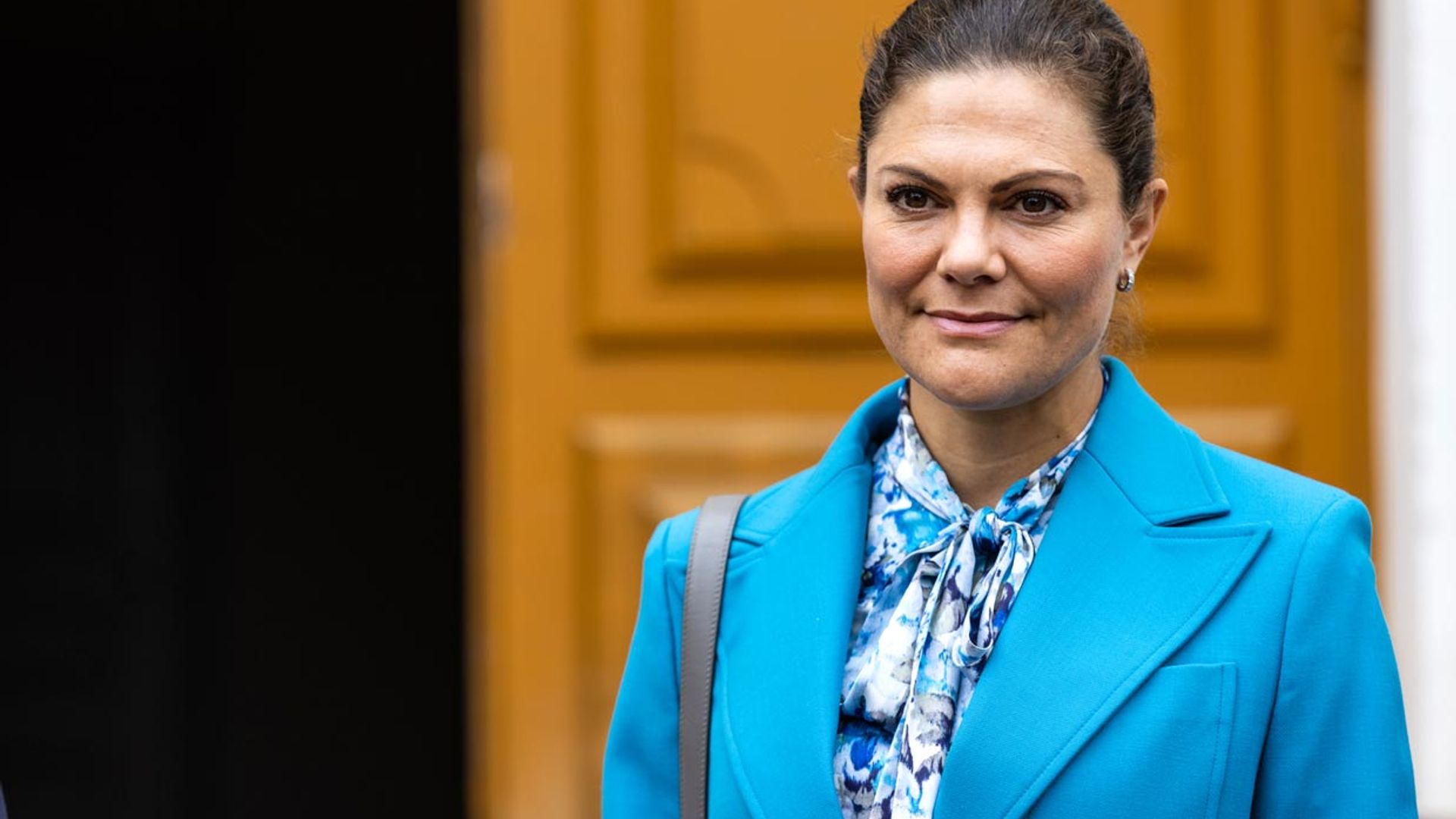 Hay un traje de chaqueta perfecto según las mujeres de la realeza