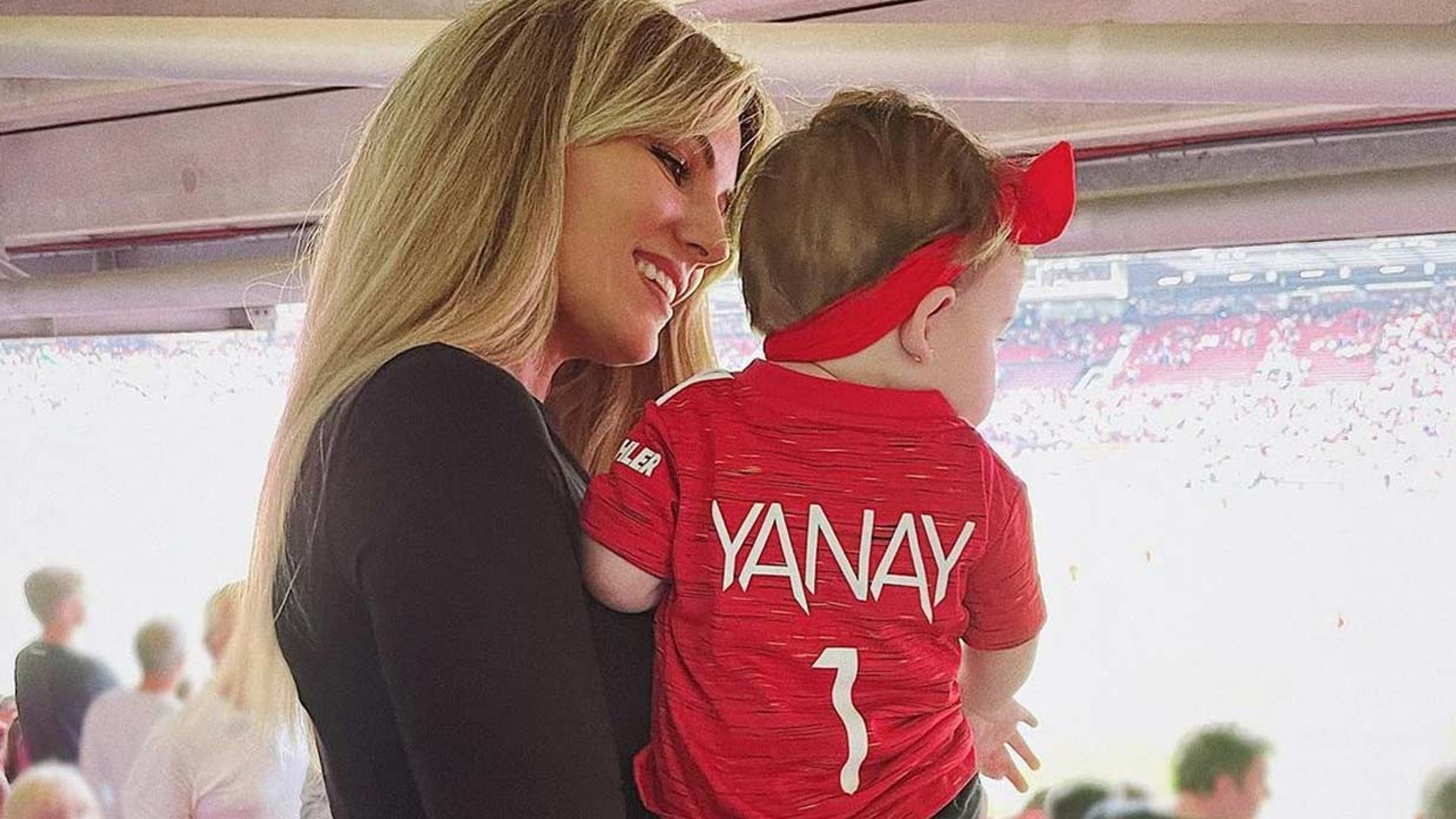 Edurne y David de Gea celebran los ocho meses de su hija Yanay ...