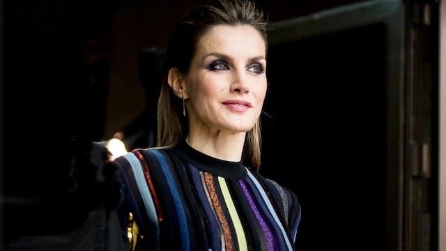 reina letizia vestido lentejuelas