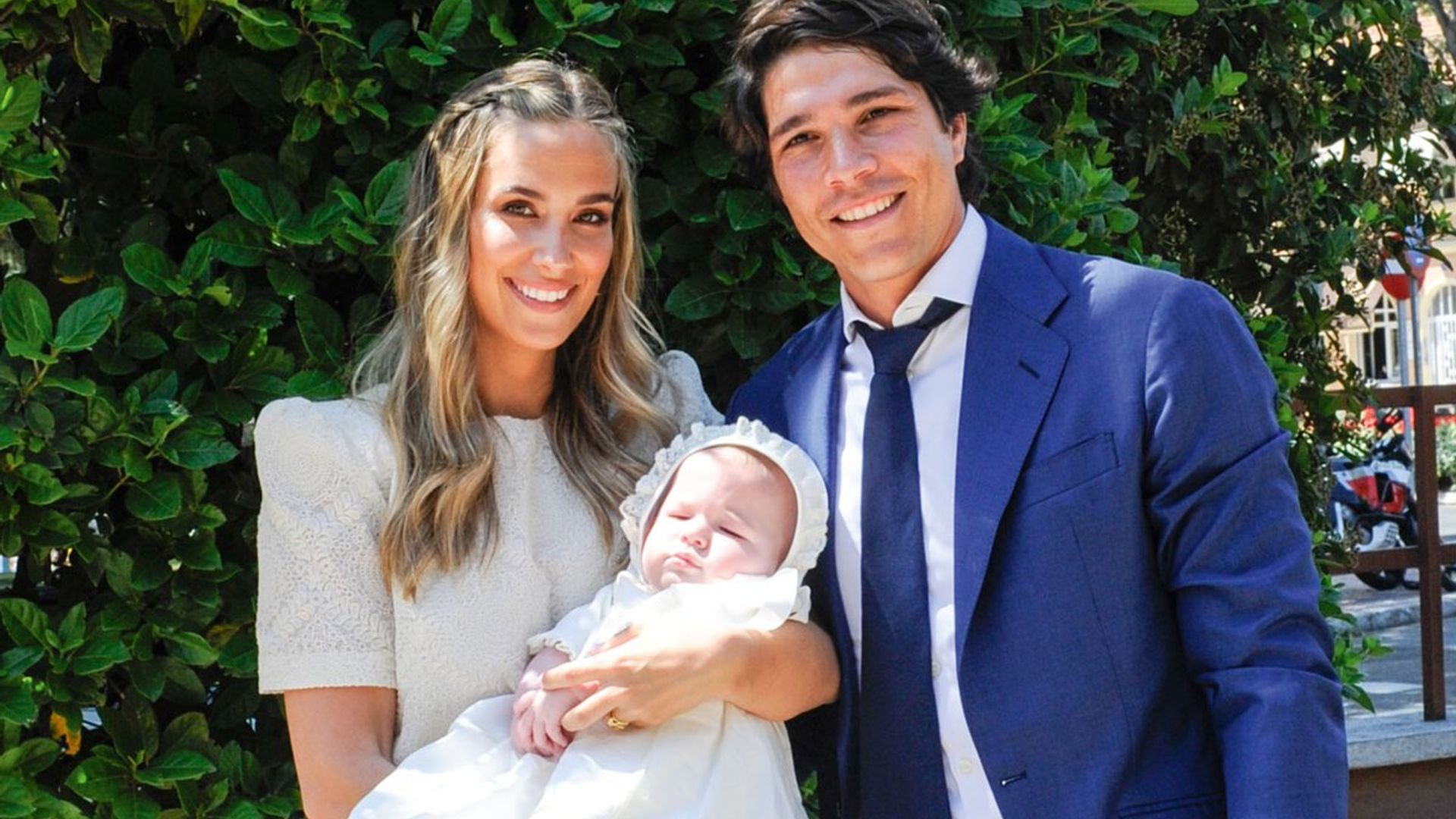 María Pombo y Pablo Castellano nos invitan al bautizo de su hijo Martín