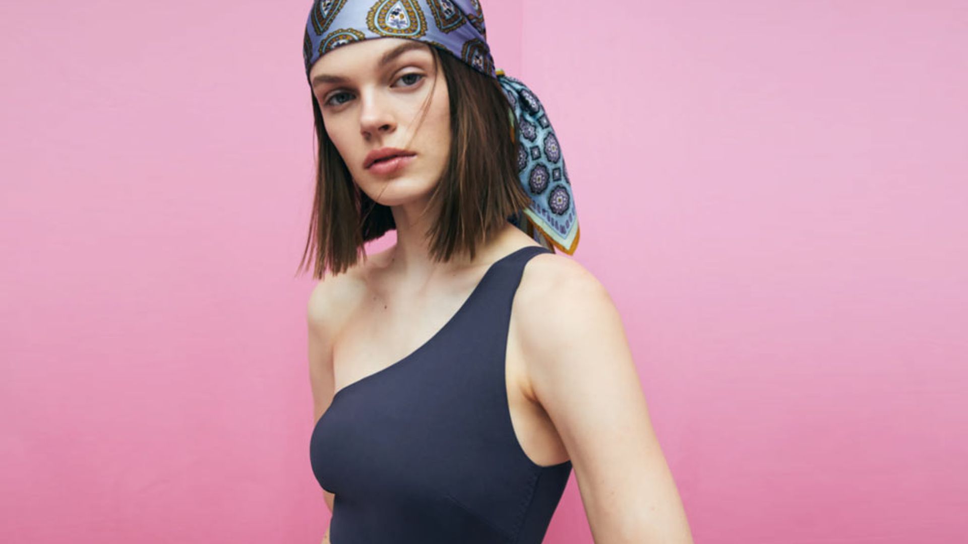 ¿Bañador o body? Los diseños '2 en 1' de Zara que ya puedes estrenar con vaqueros