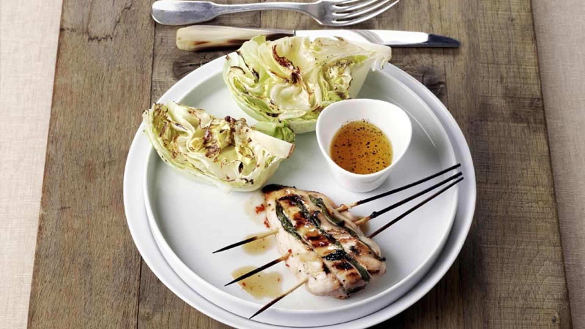 Pechuga de pollo rellena de salvia
