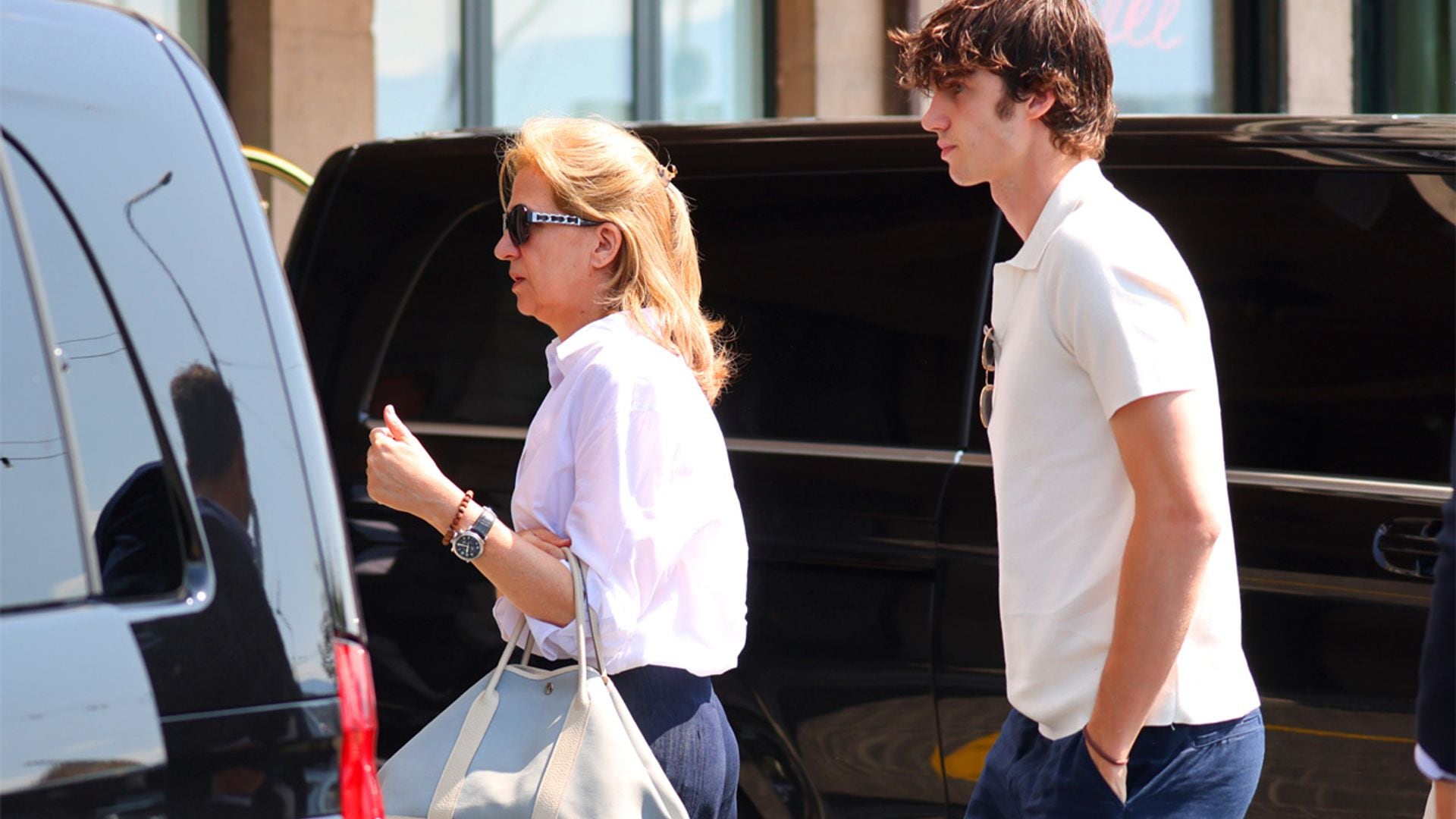 Intensa jornada de la infanta Cristina con sus hijos Pablo y Miguel, a dos días del gran encuentro de la familia Borbón