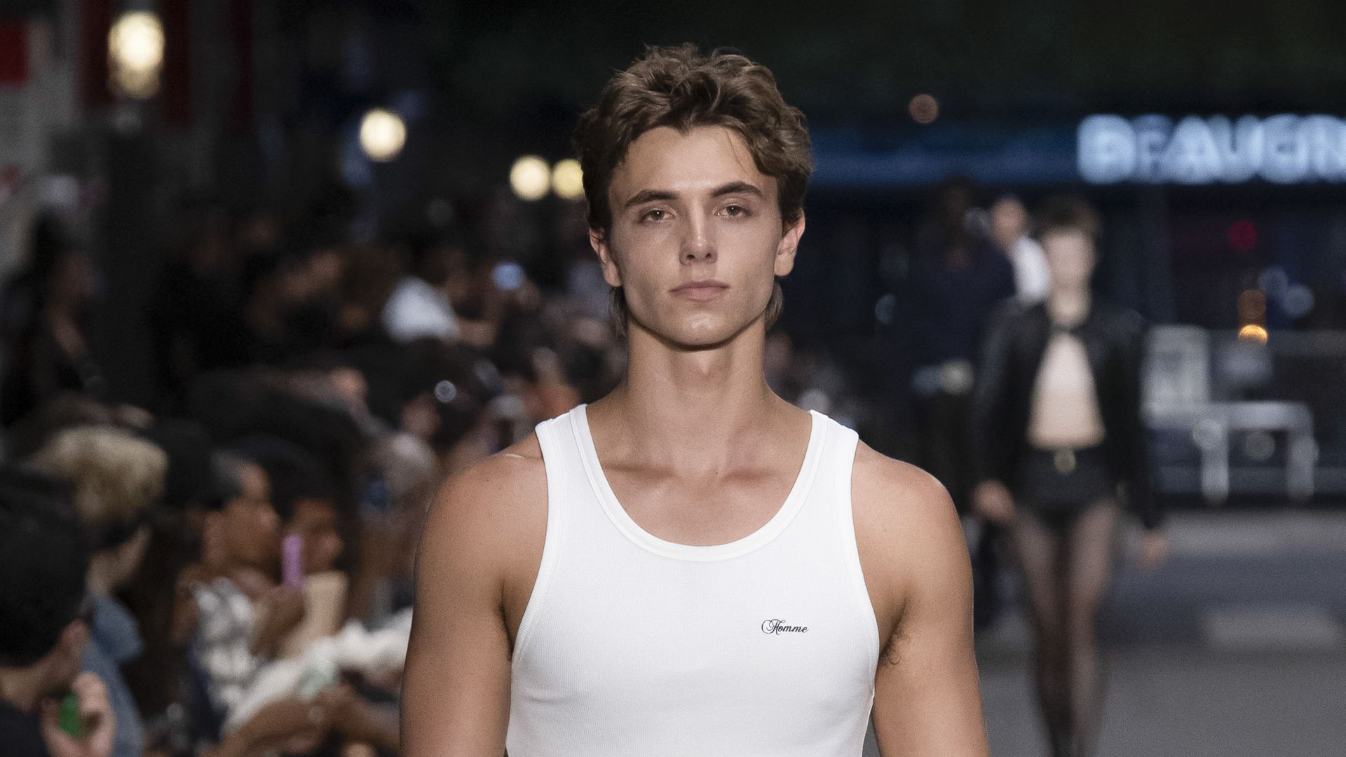 Jayden Federline en el desfile de Vetements Menswear en la Semana de la Moda de París