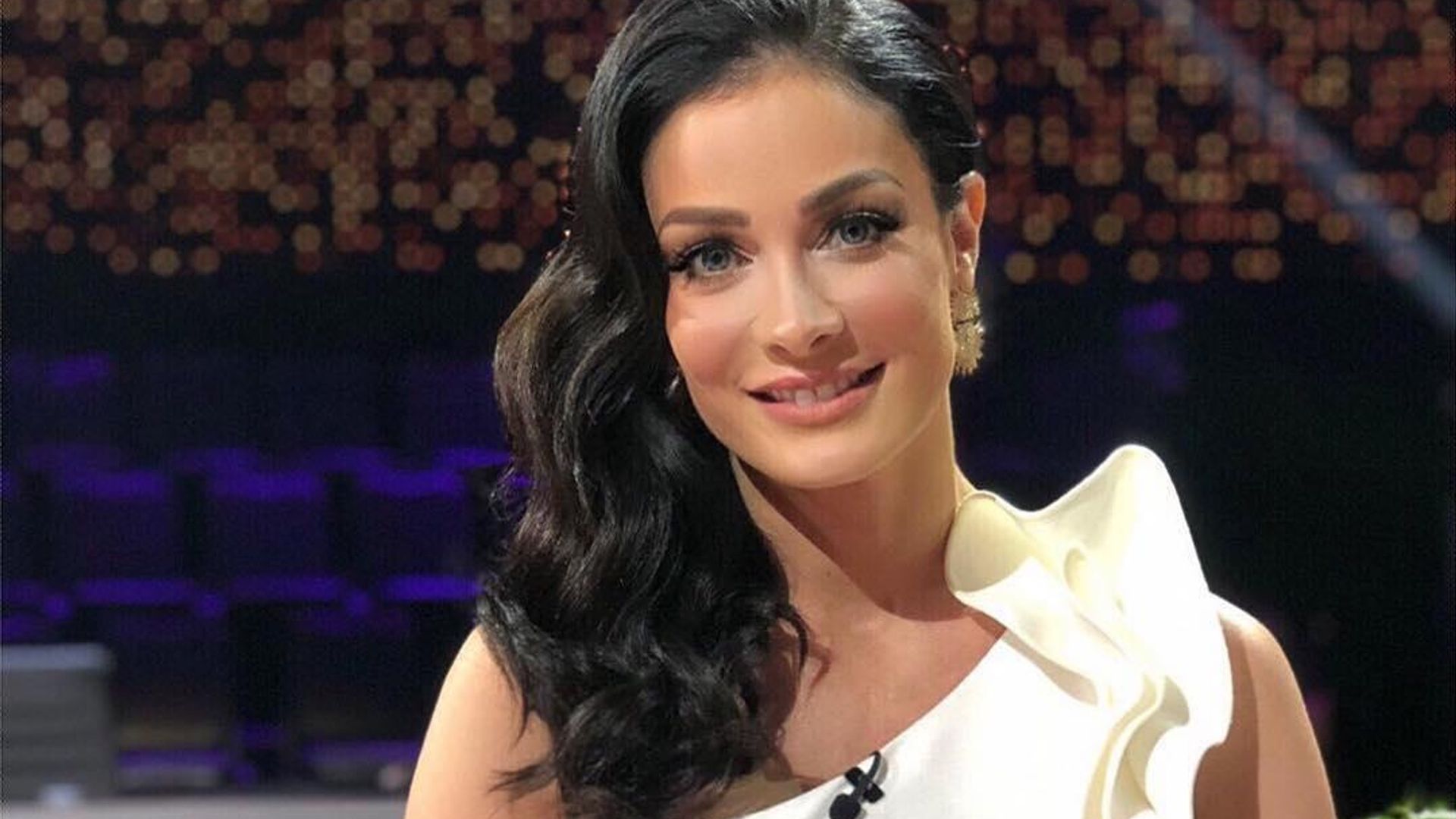 Dayanara Torres es reconocida por su labor para concientizar sobre el cáncer de piel