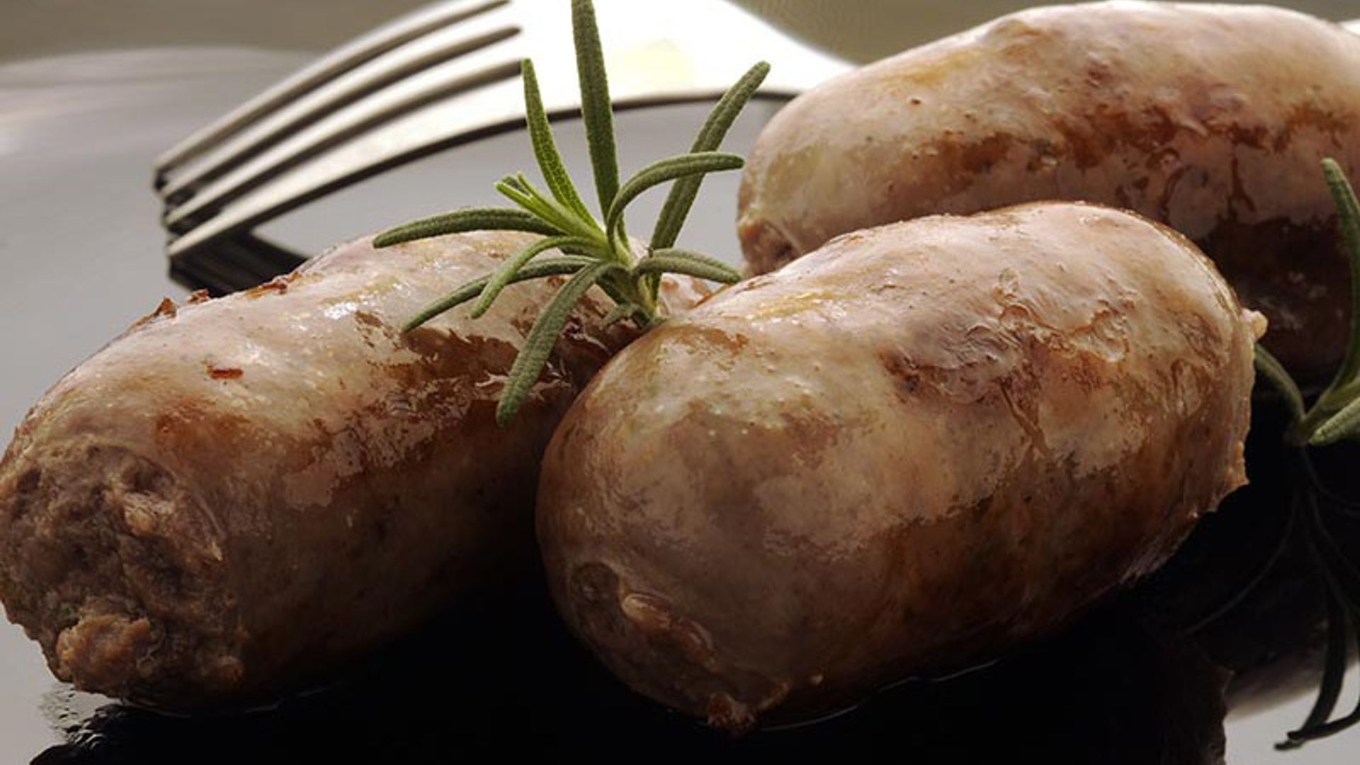 Butifarra con patatas al vapor