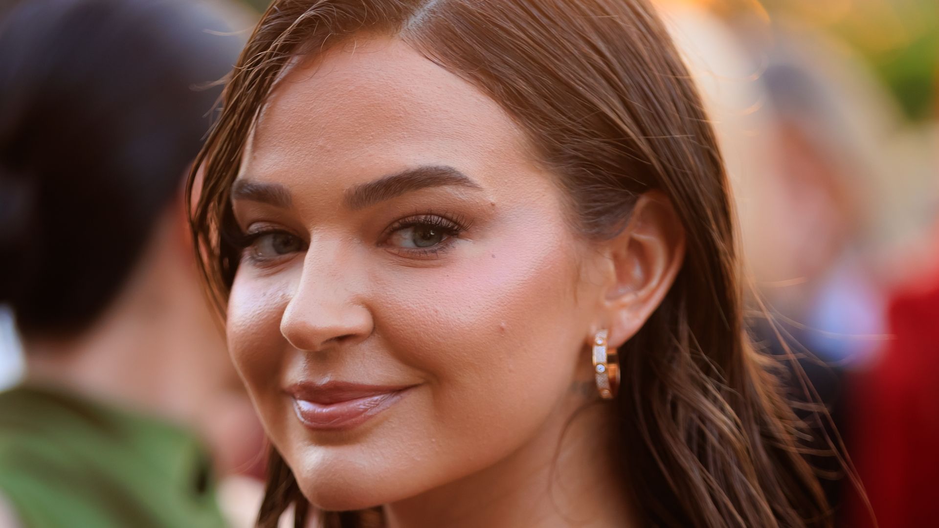 Laura escanes en la gala people in red 2025