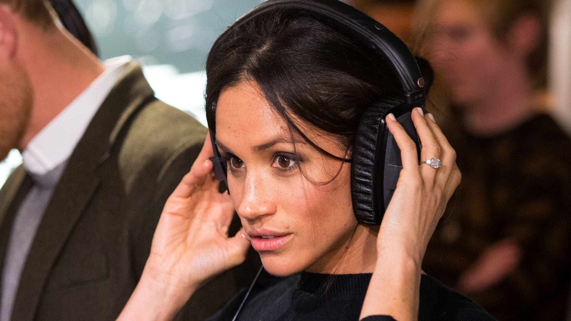  Meghan Markle en una visita a Reprezent 107.3FM en Brixton, en 2018.