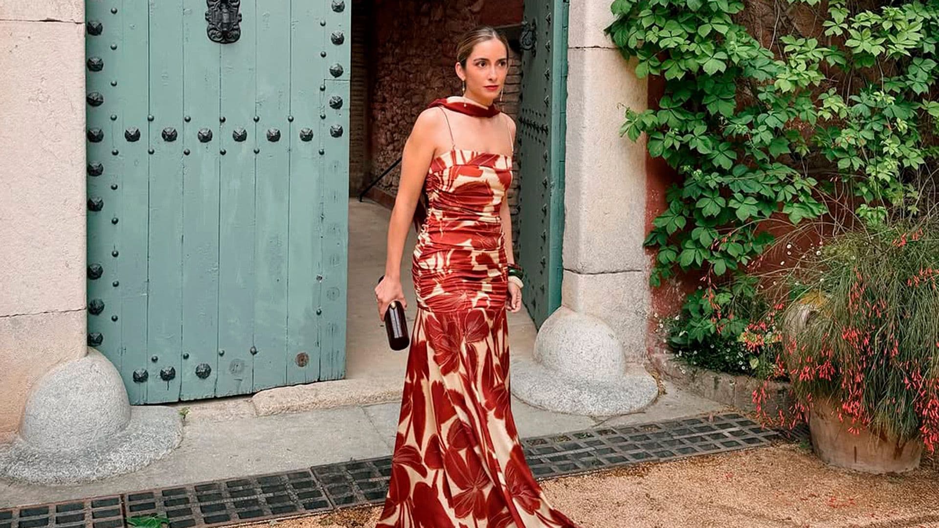 5 invitadas españolas que este fin de semana nos han convencido de llevar vestido estampado