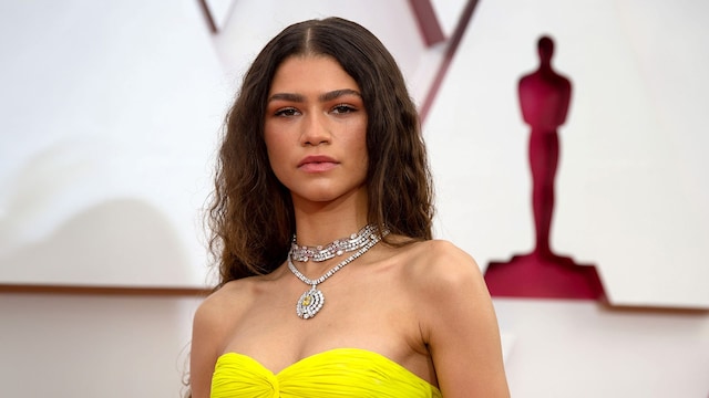 Zendaya en los premios Oscar 2021