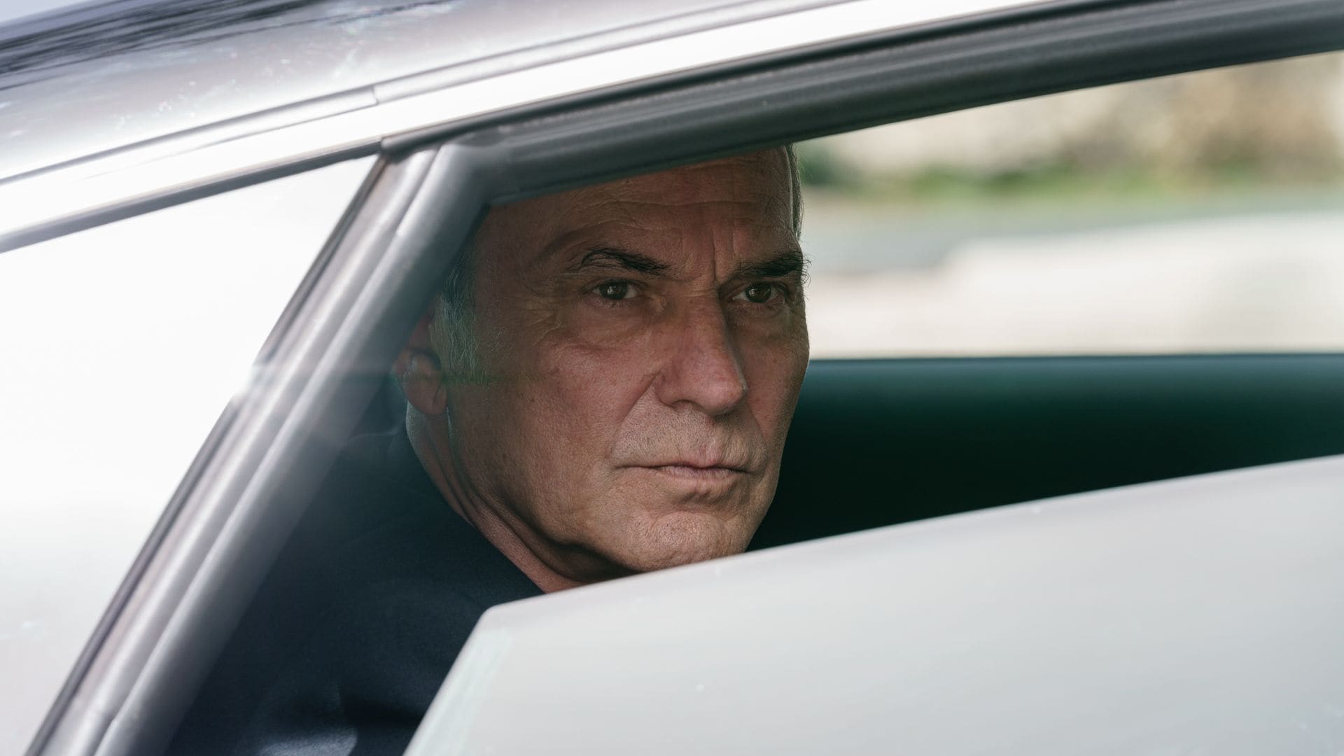 Si te gusta José Coronado, esta es la nueva serie estilo 'Succession' que tienes que ver en Netflix