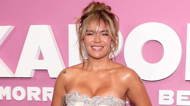 Karol G enternece con las fotos más lindas de su fiesta de 15 años 

