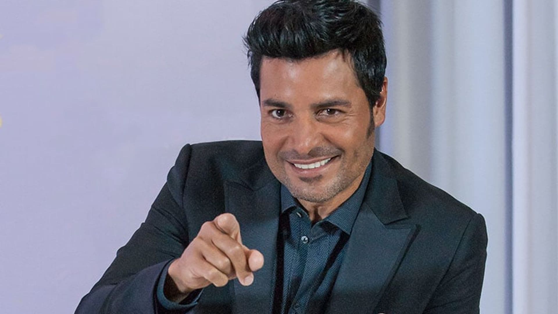 ¿Puedes creer cuántos años cumplió Chayanne al ver estas fotos?