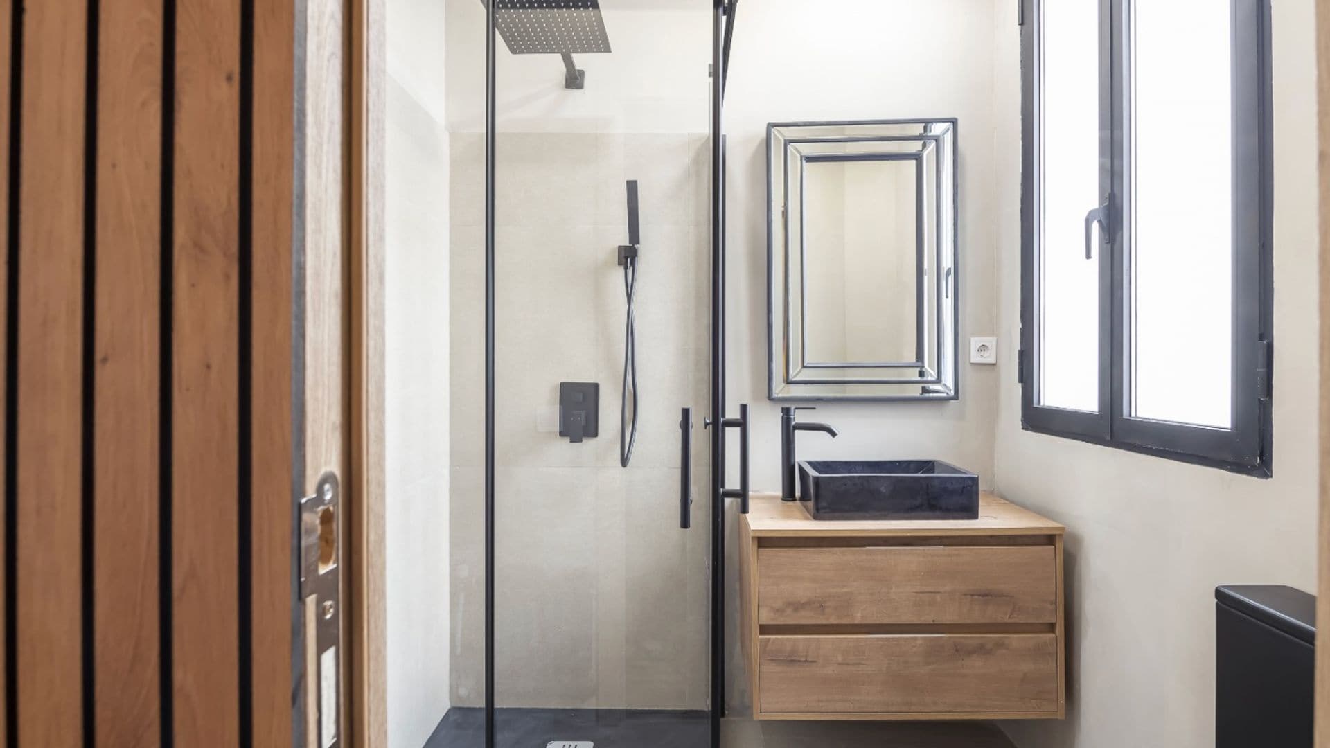 Baño reformado por LLEMY Reformas