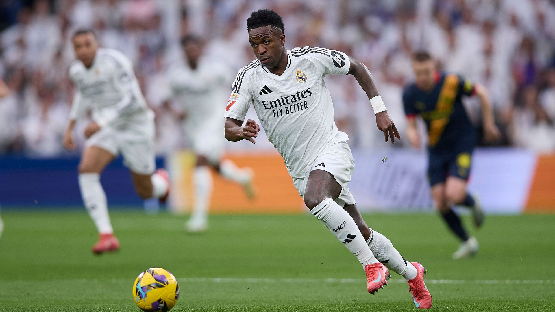 Vinicius Jr (Real Madrid CF) controls the ball during the LaLiga match between Real Madrid and Girona FC at Santiago BernabÃ©u on February 23, 2025 in Madrid, Spain.