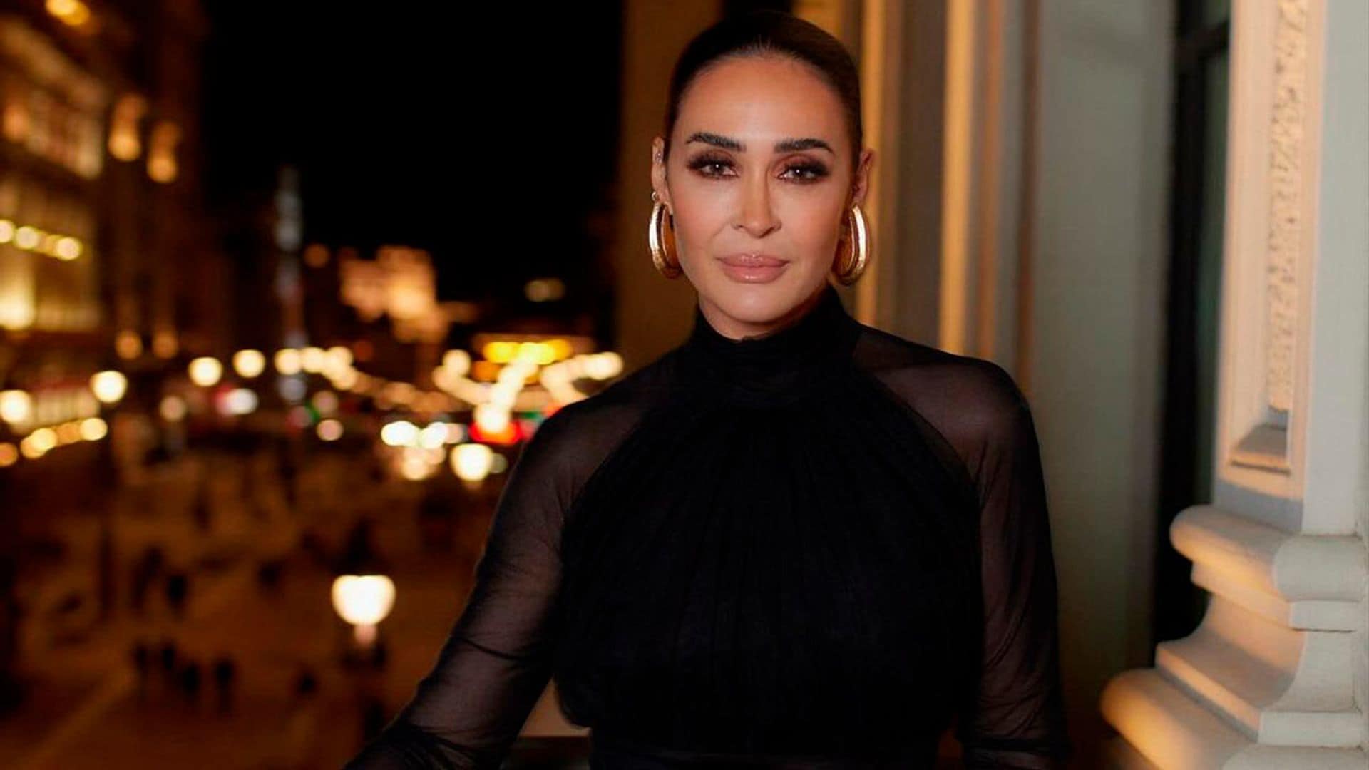 Vicky Martín Berrocal deslumbra en su fiesta de cumpleaños con un espectacular vestido de escote 'halter' y con transparencias