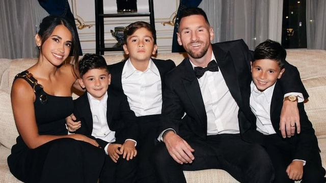 Leo Messi y Antonela Roccuzzo con sus hijos