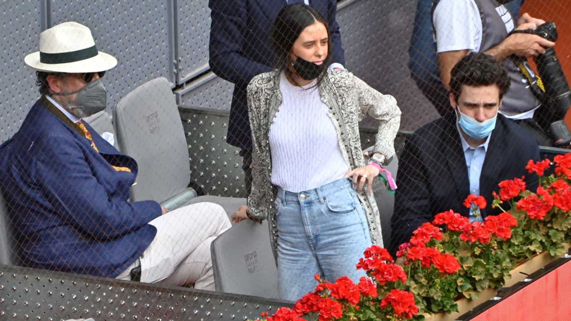 Jaime de Marichalar asiste con sus hijos, Victoria y Felipe, al penúltimo día del mejor tenis en Madrid
