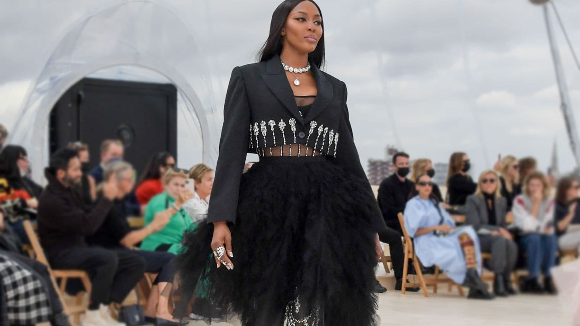 Algo más que un desfile para Naomi: 'Traté de evitar las lágrimas de emoción'