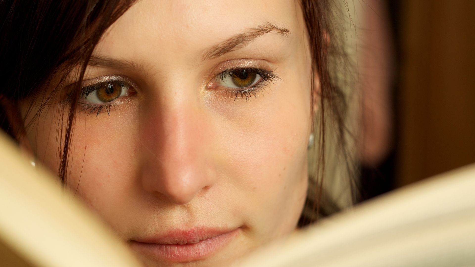 Mujer leyendo