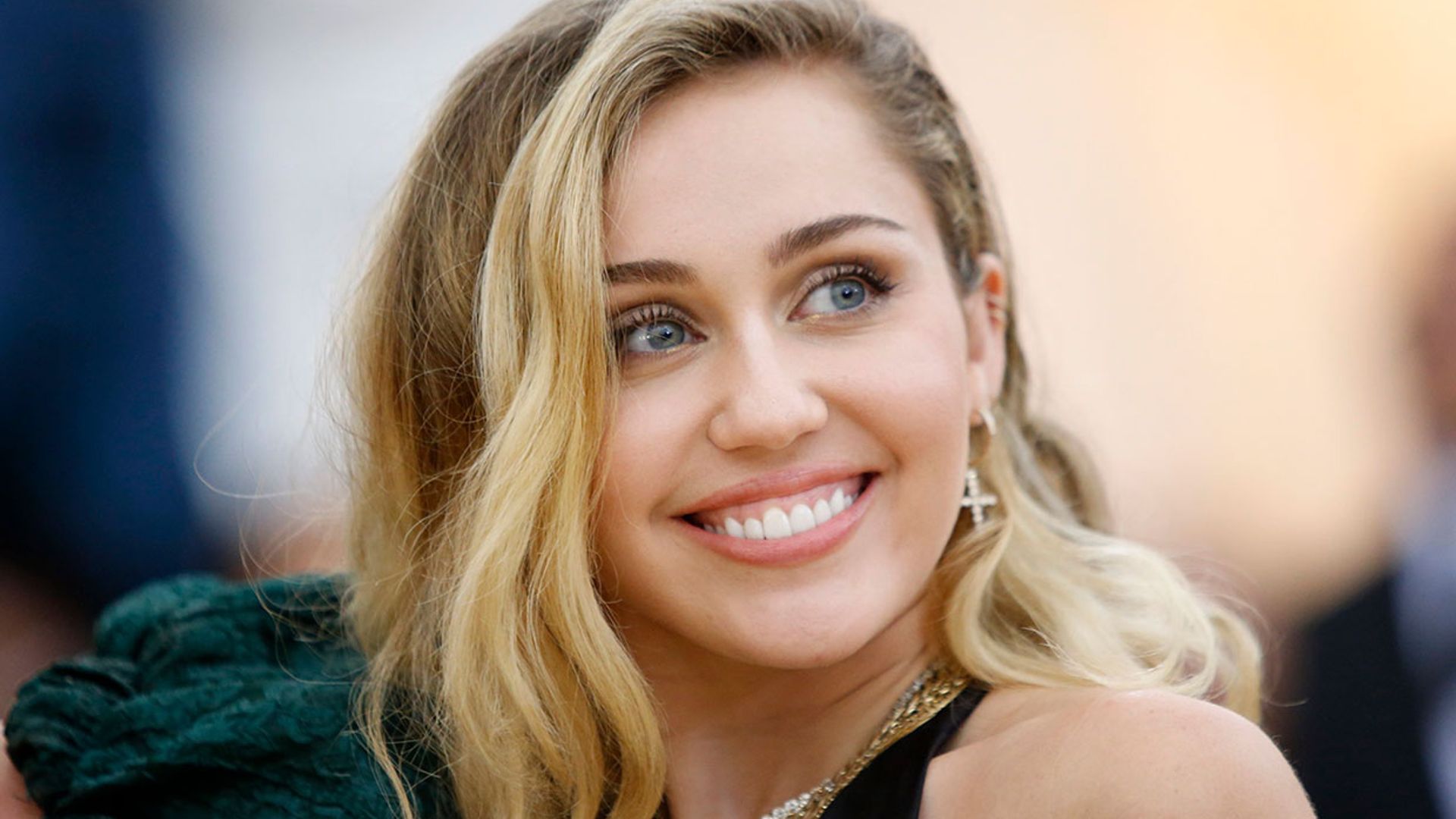 Ya hay fecha para escuchar a Miley Cyrus, Ariana Grande y Lana del Rey como 'Ángeles de Charlie'