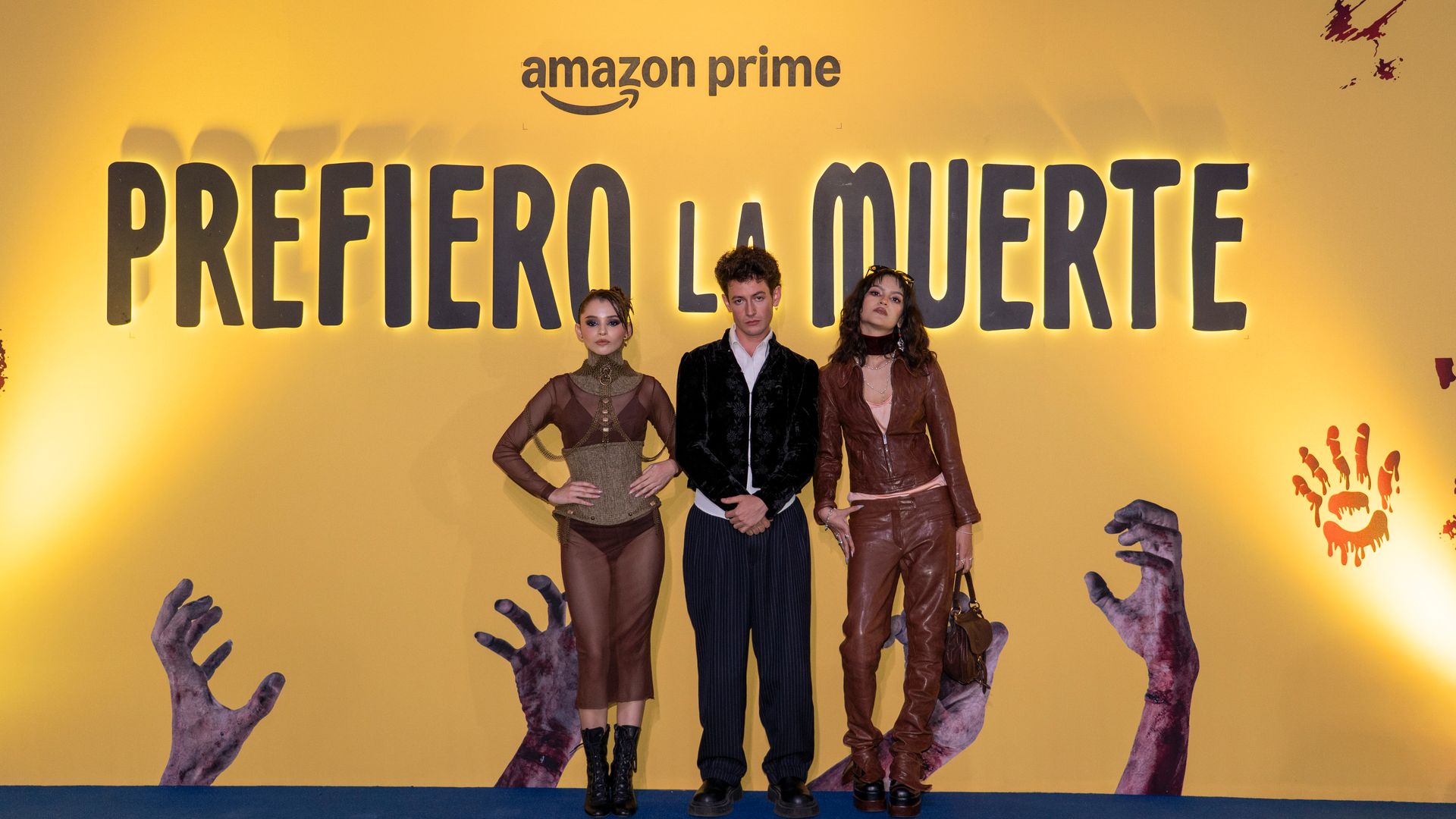 Farah Justiniani, Diego Bernal y Lilith Curiel, elenco de 'Prefiero la muerte'.