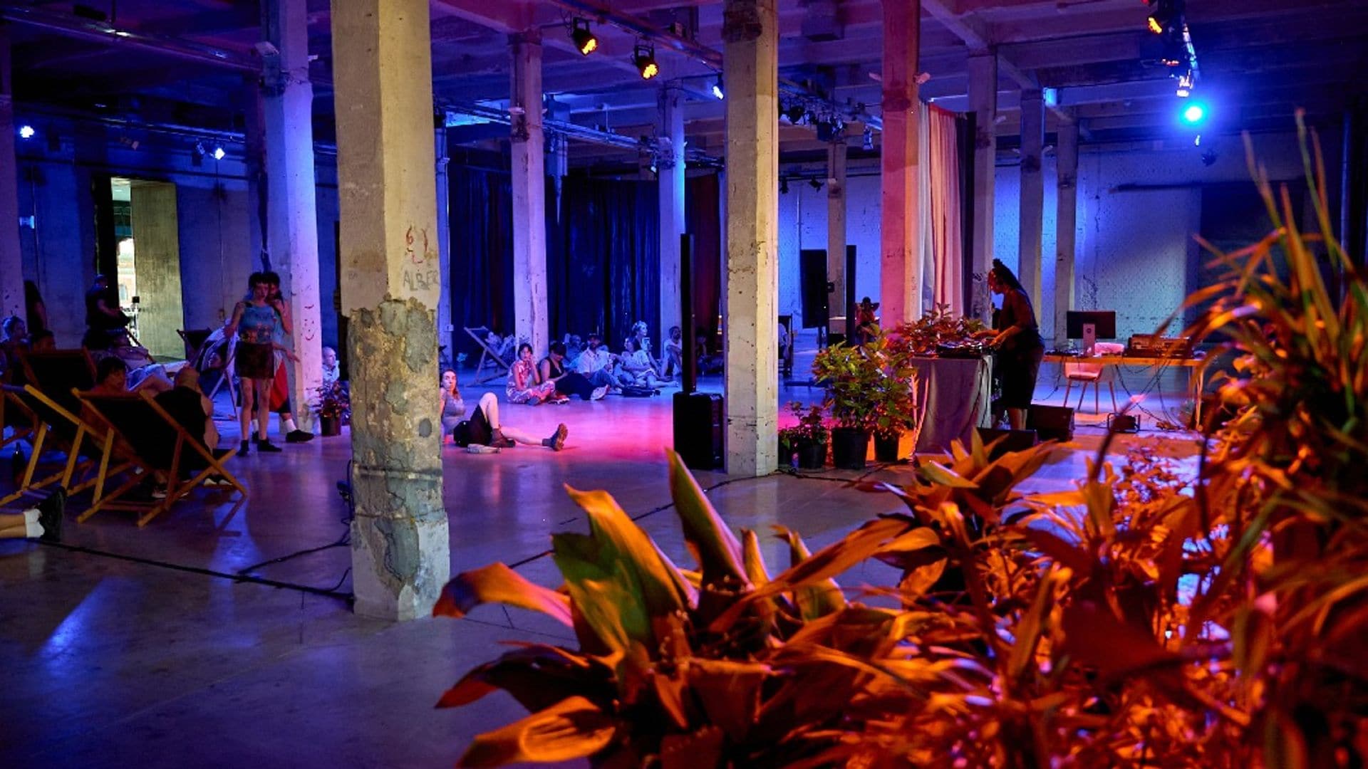 Refugio climático de plantas de viveros de Madrid en Matadero
