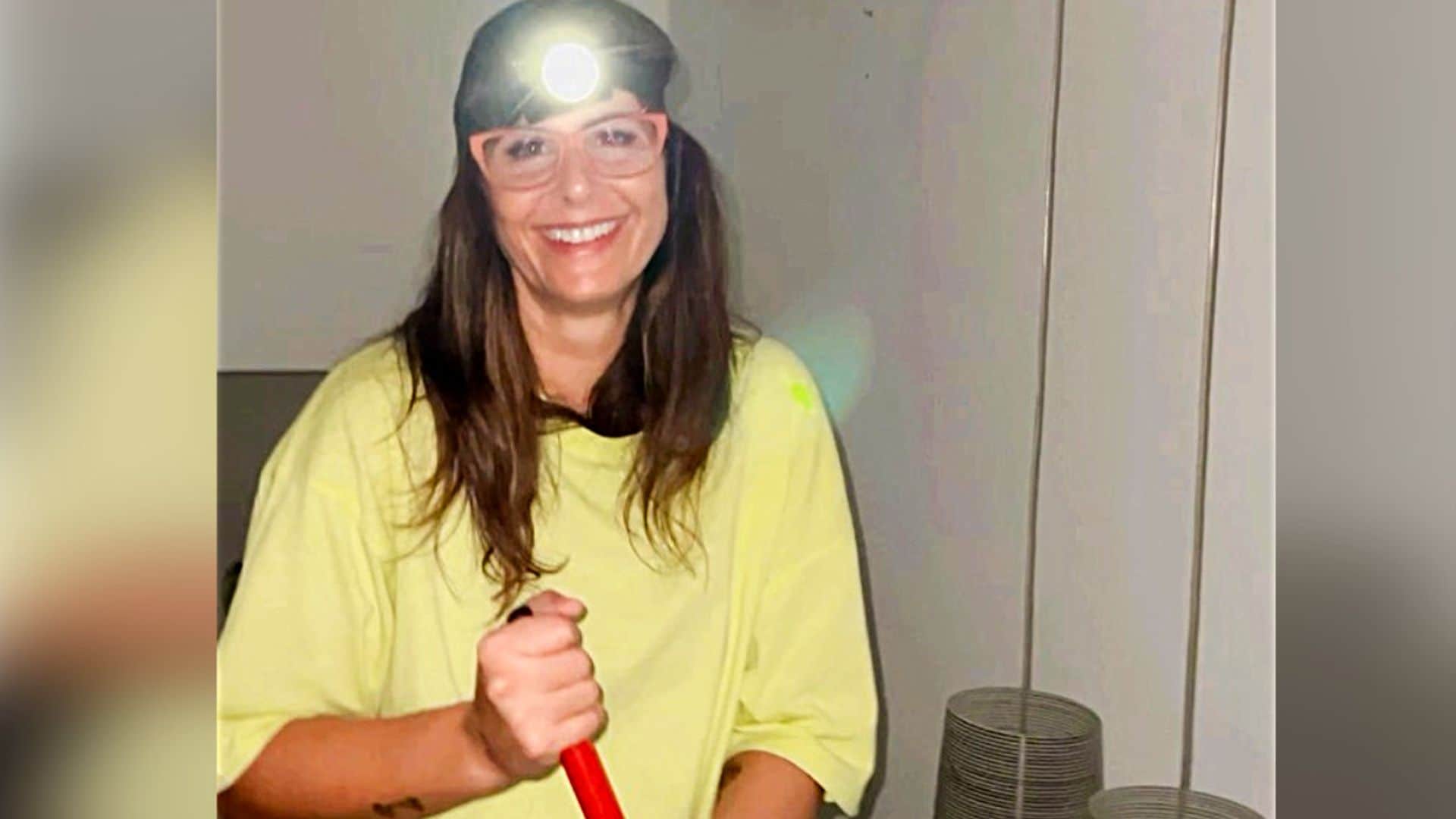 Nuria Roca muestra cómo se ha inundado su casa tras la intensa tormenta en Madrid
