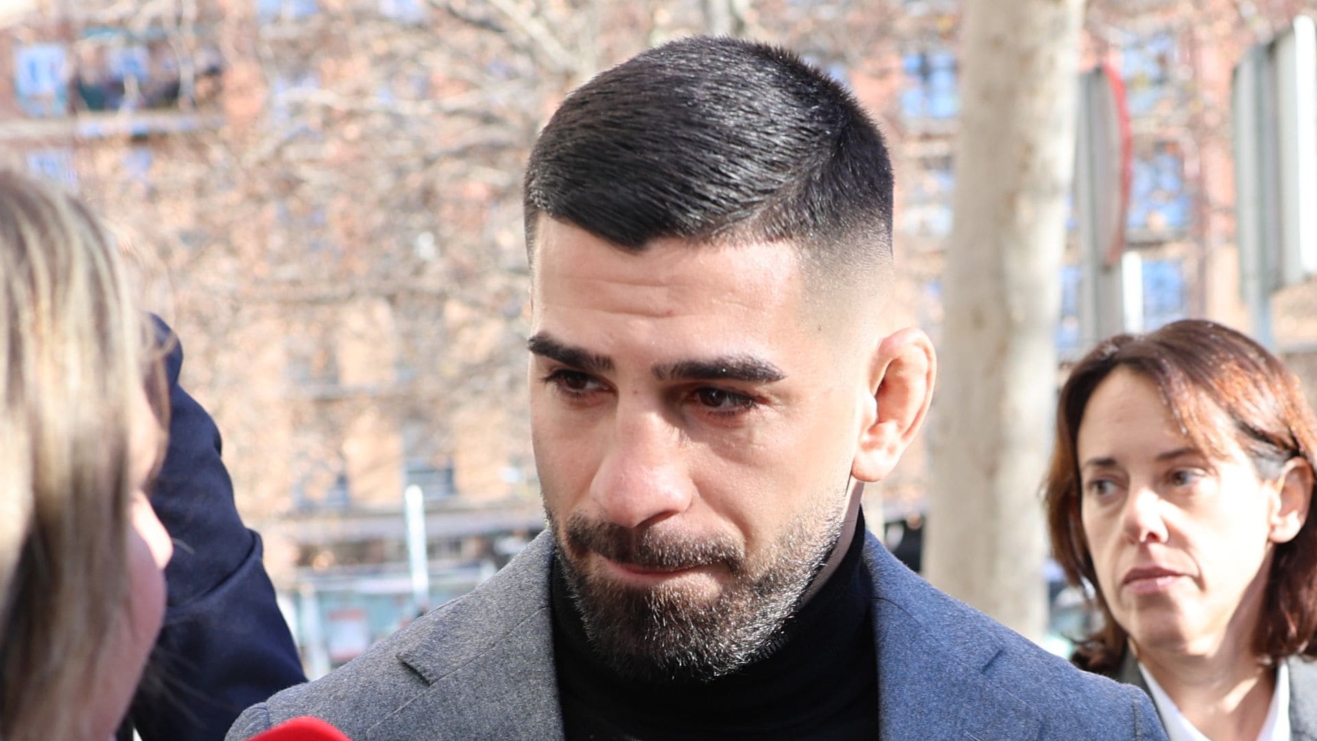 Ilia Topuria, a su llegada al juzgado: "Voy a volver a ver a mi niña muy pronto"