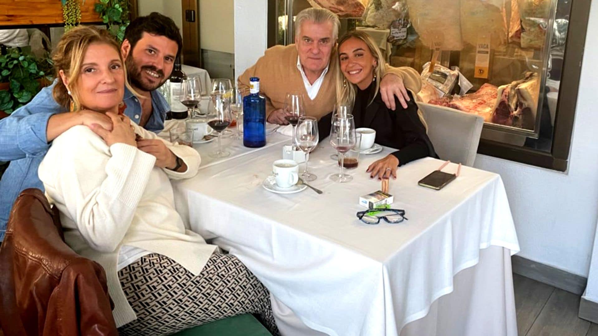 El reencuentro de Guillermo Bárcenas, líder de Taburete, con sus padres: 'Cinco años después volvemos a estar todos juntos'