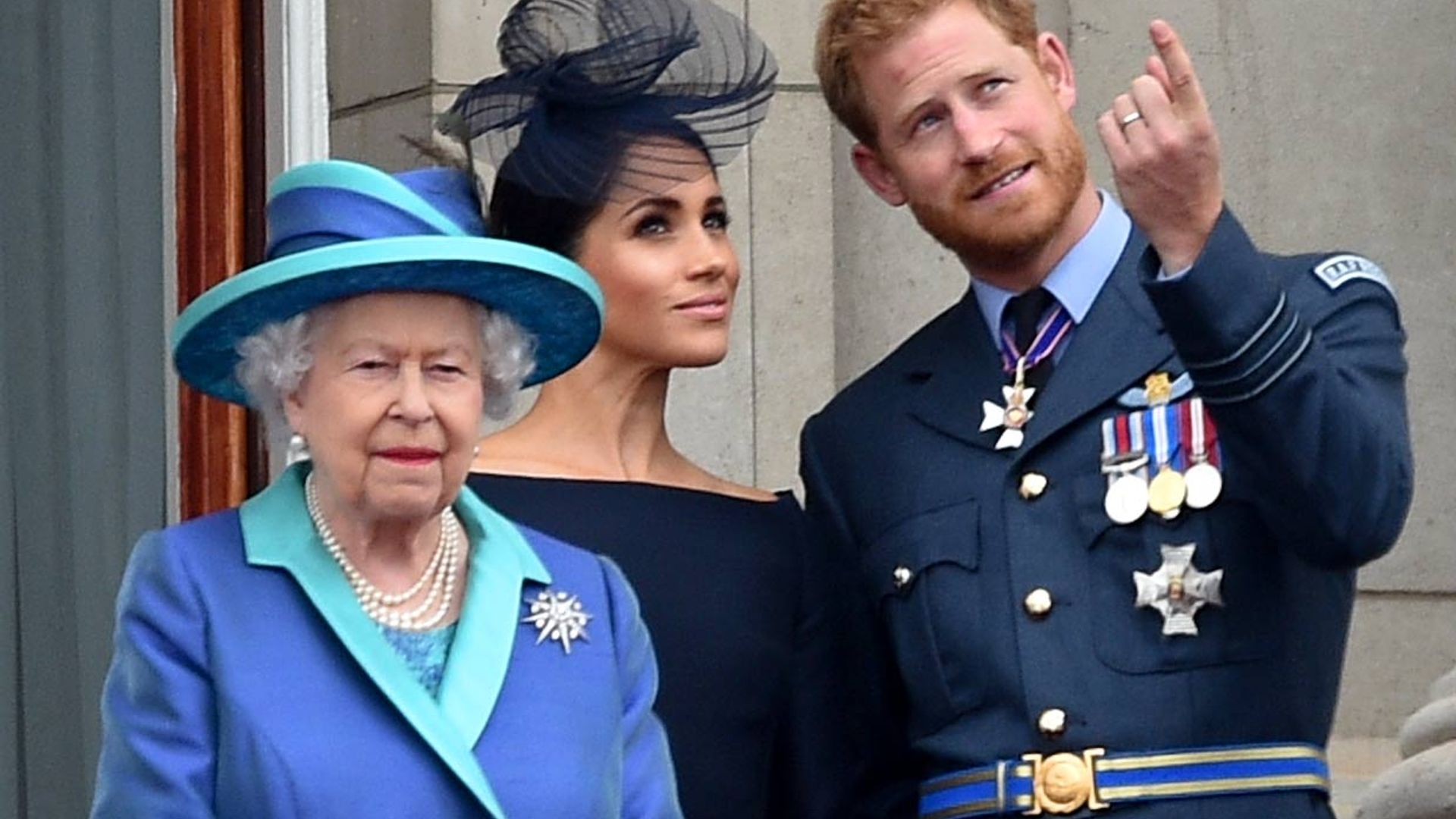 Isabel II se muestra 'encantada' tras el nacimiento de la hija del príncipe Harry y Meghan Markle