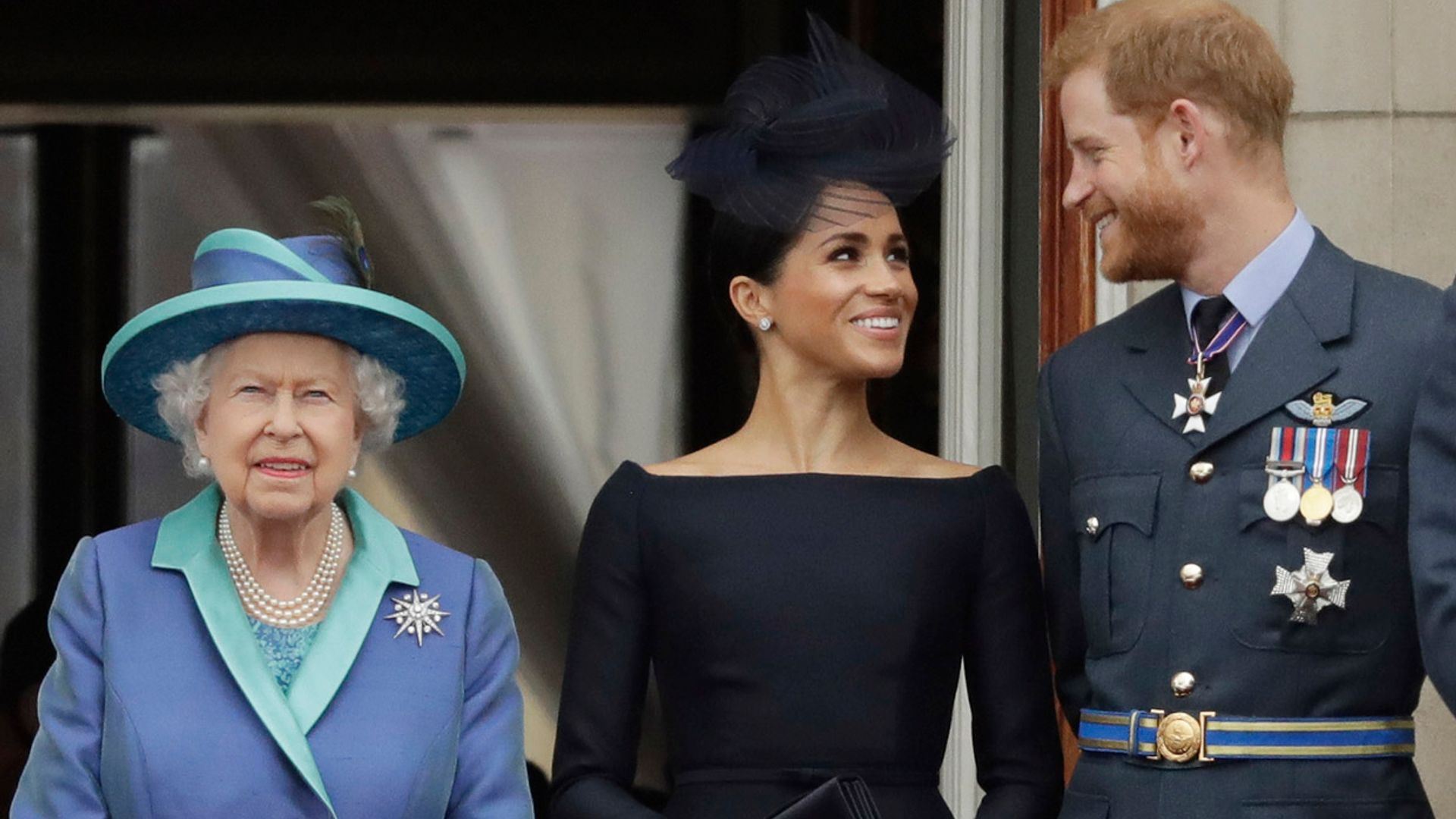 Vuelven Meghan y Harry: lo que los Duques tienen que demostrar a la reina Isabel II en un año