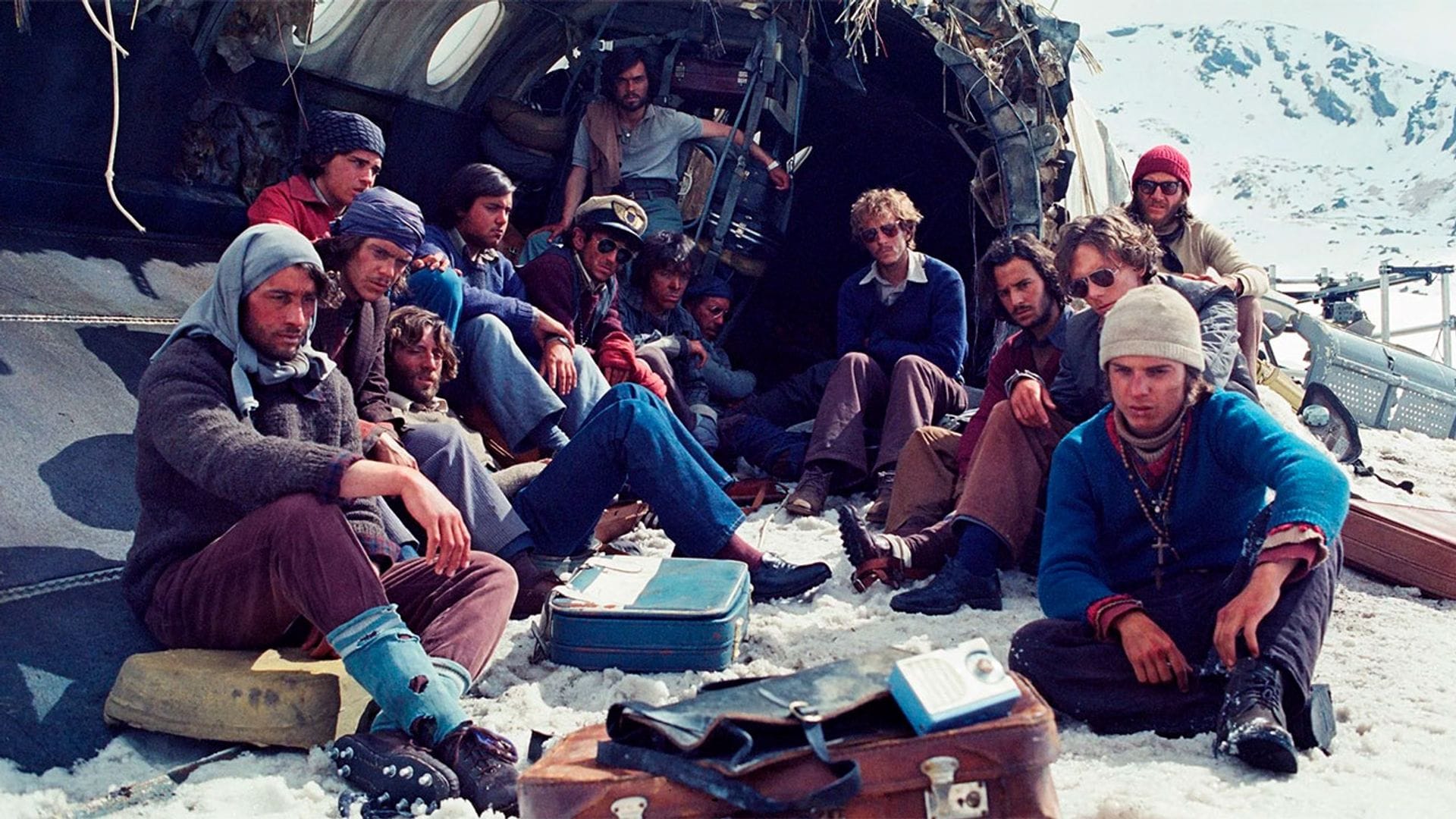 Cómo se creó el vestuario de ‘La sociedad de la nieve’: cables del avión, ropa 'vintage' y zapatillas de tencencia