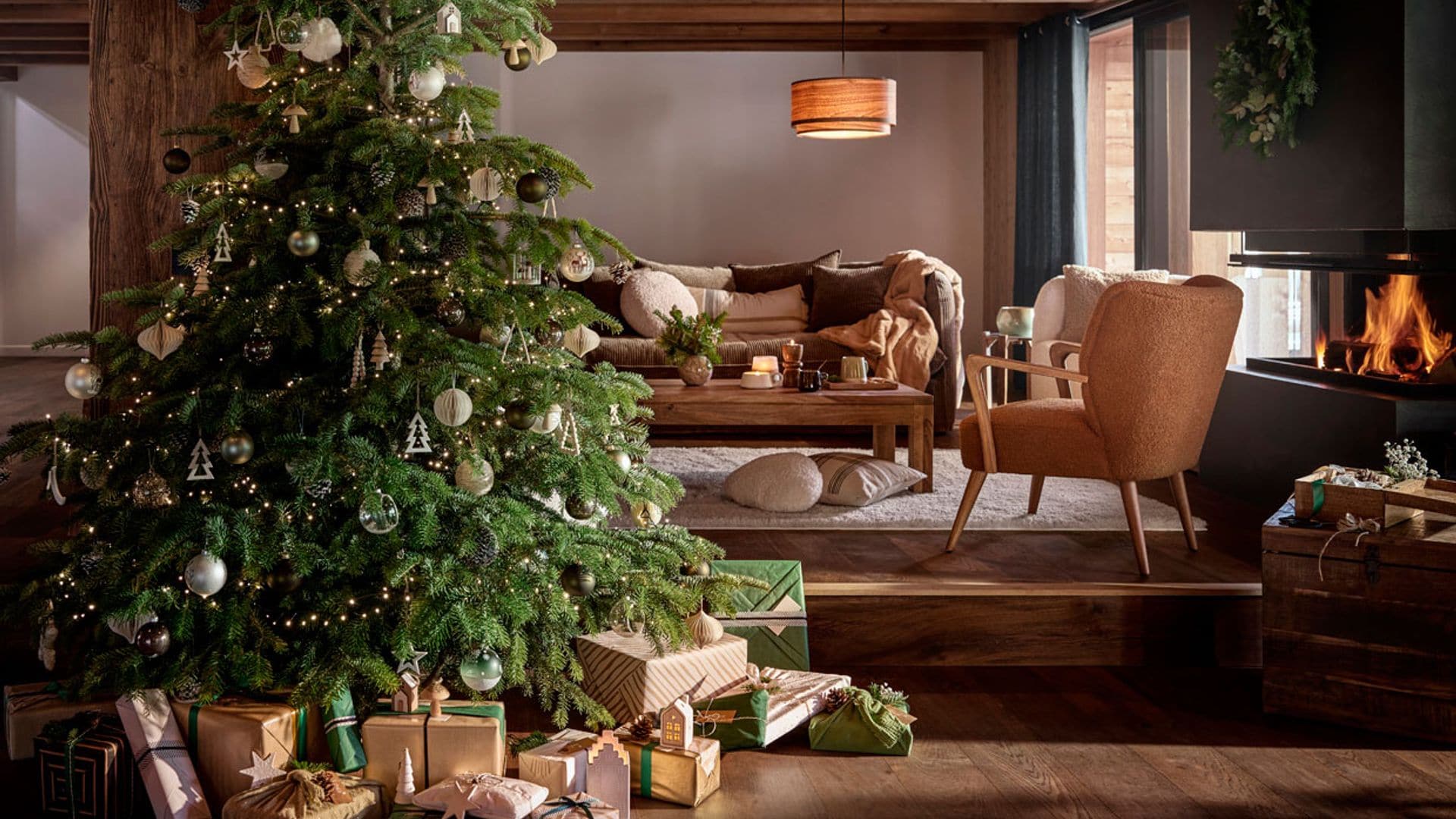 Es hora de montar el árbol de Navidad, ¡inspírate en estas ideas para su decoración!