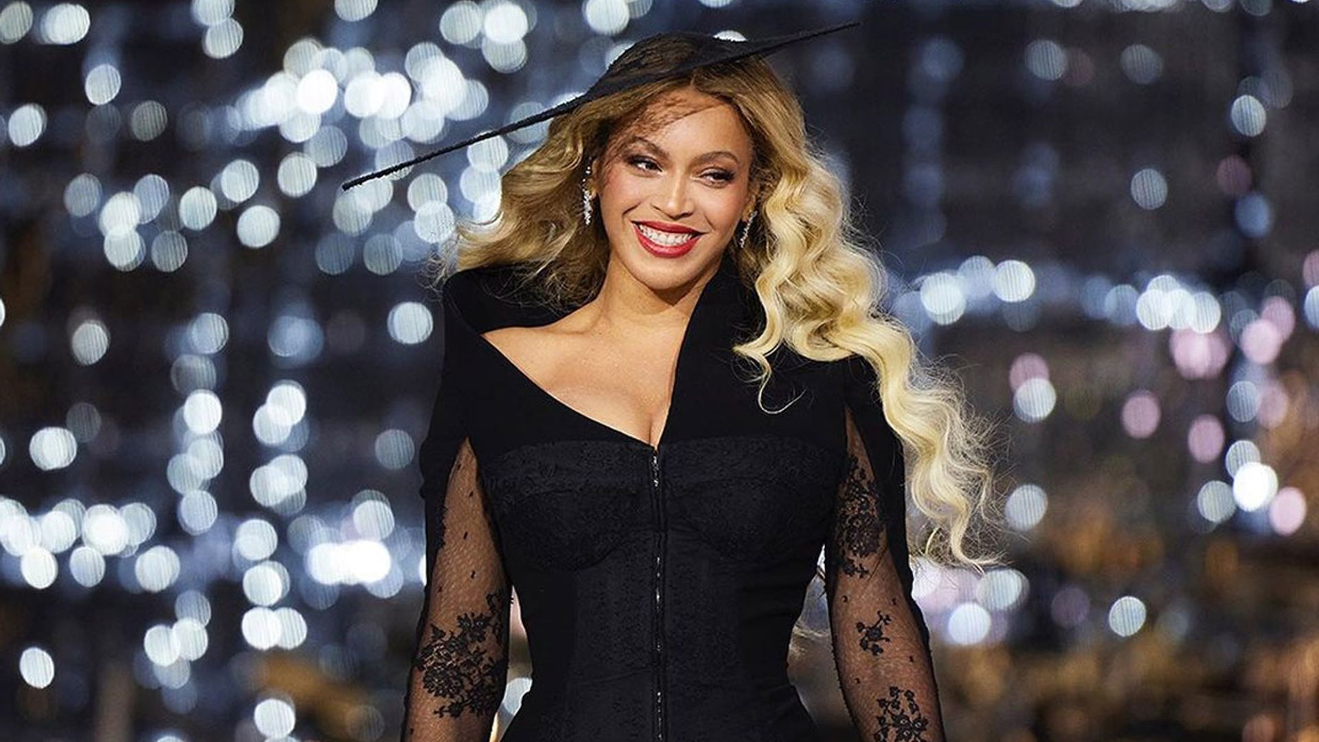 Los looks de firmas españolas que Beyoncé ha llevado en su gira Renaissance
